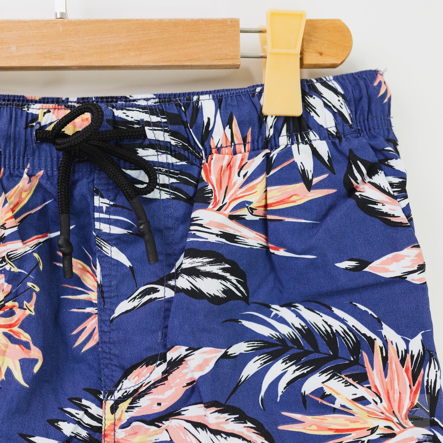 Mantaray Shorts