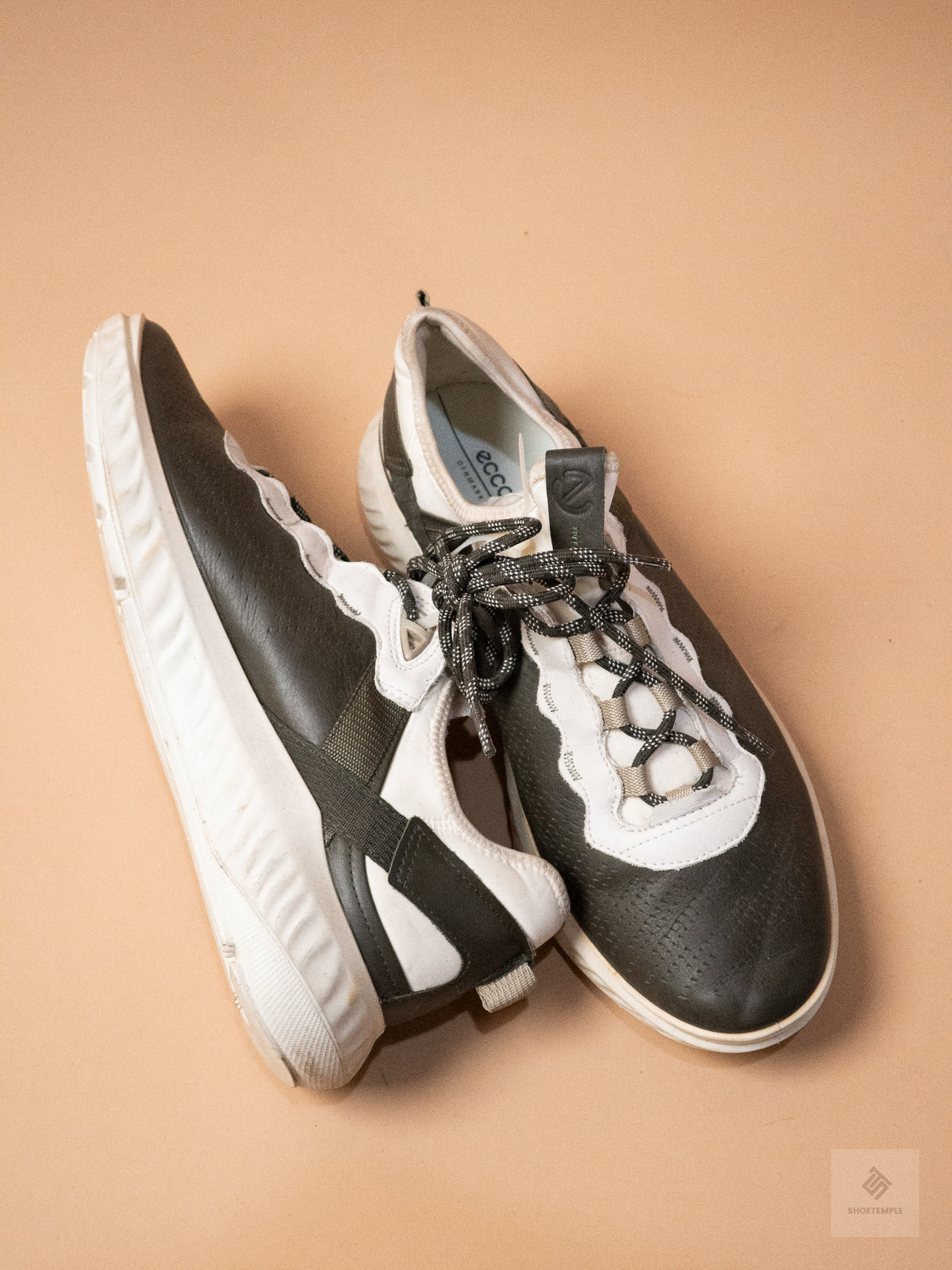 Ecco St 1. Lite Leather Sneaker