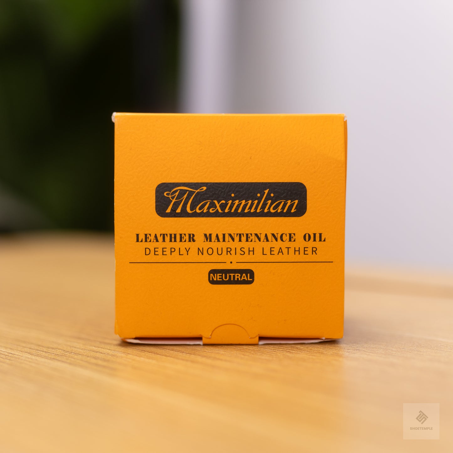 Maximillian Leather Maintenance Oils || Black, Neutral, Brown
