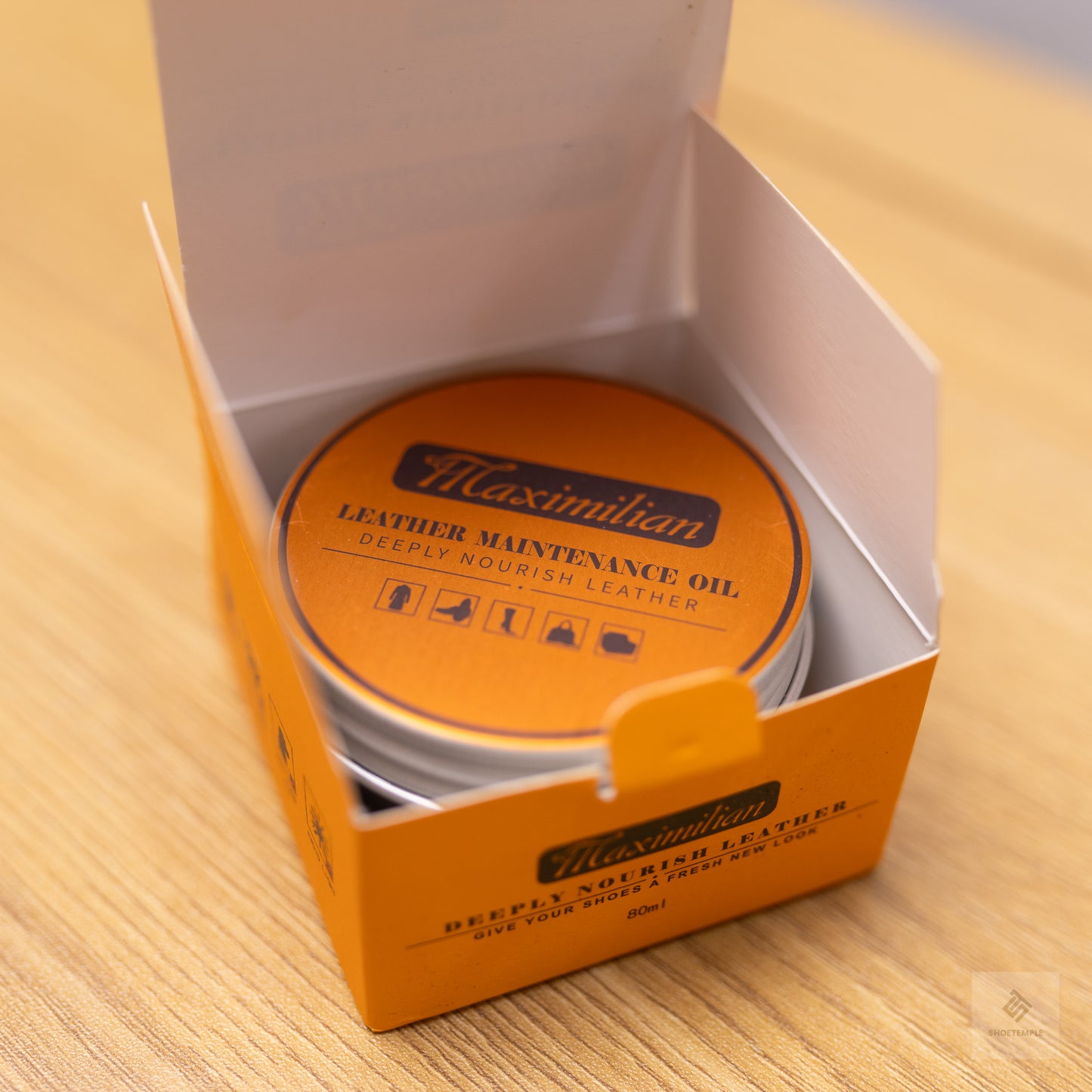 Maximillian Leather Maintenance Oils || Black, Neutral, Brown