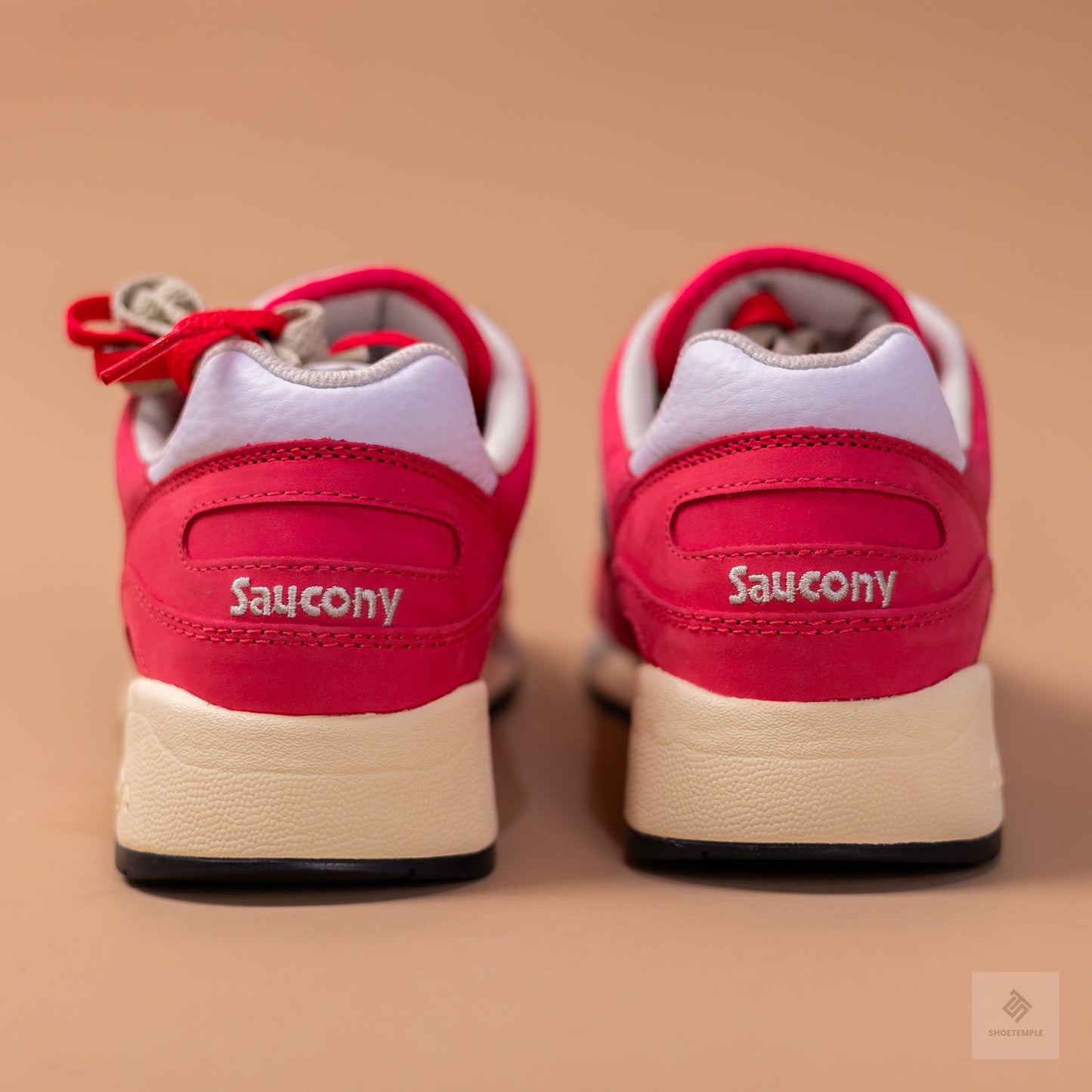 Saucony Shadow 6000 Sneaker