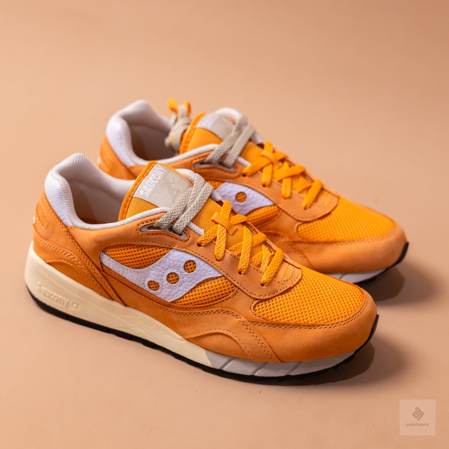 Saucony Shadow 6000 Sneaker