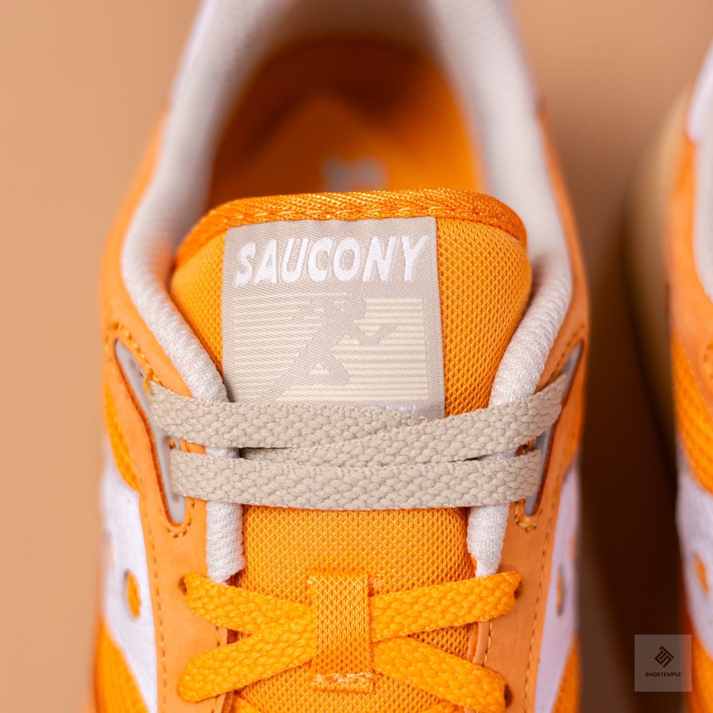 Saucony Shadow 6000 Sneaker