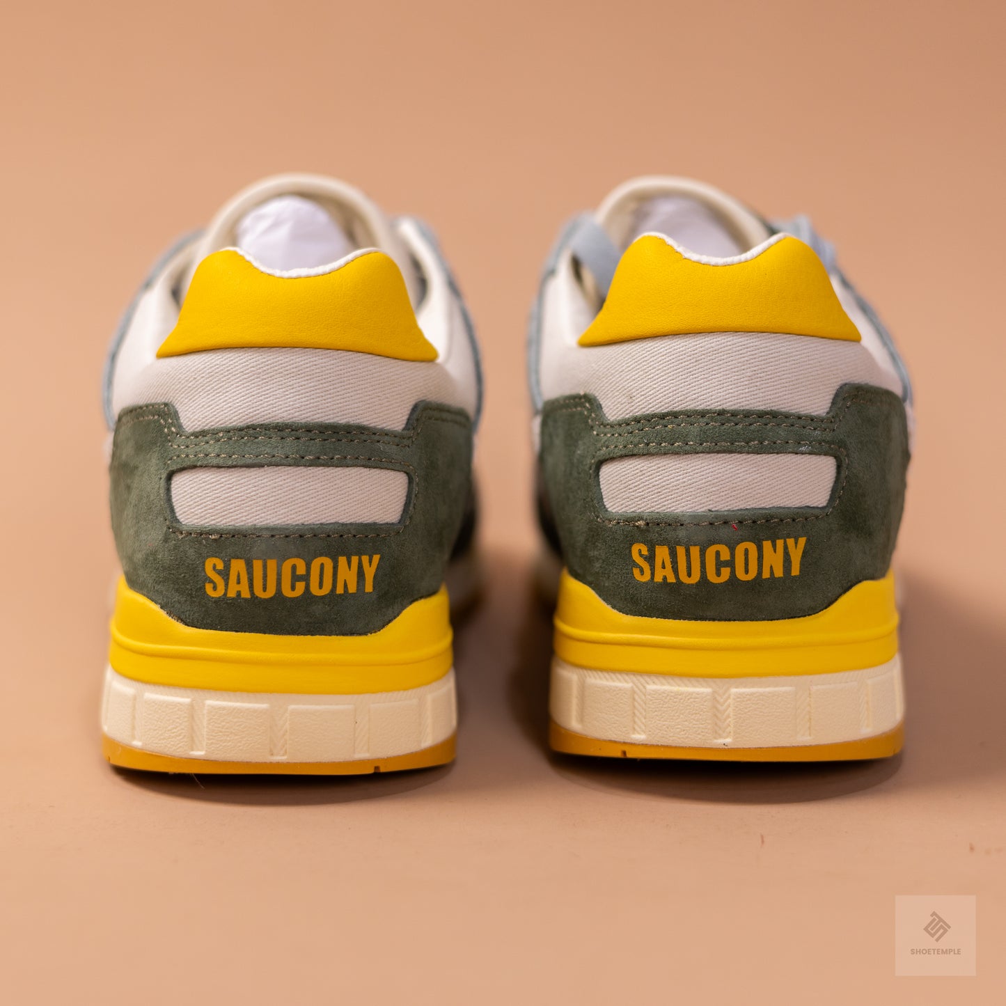 Saucony Shadow 5000 Sneaker