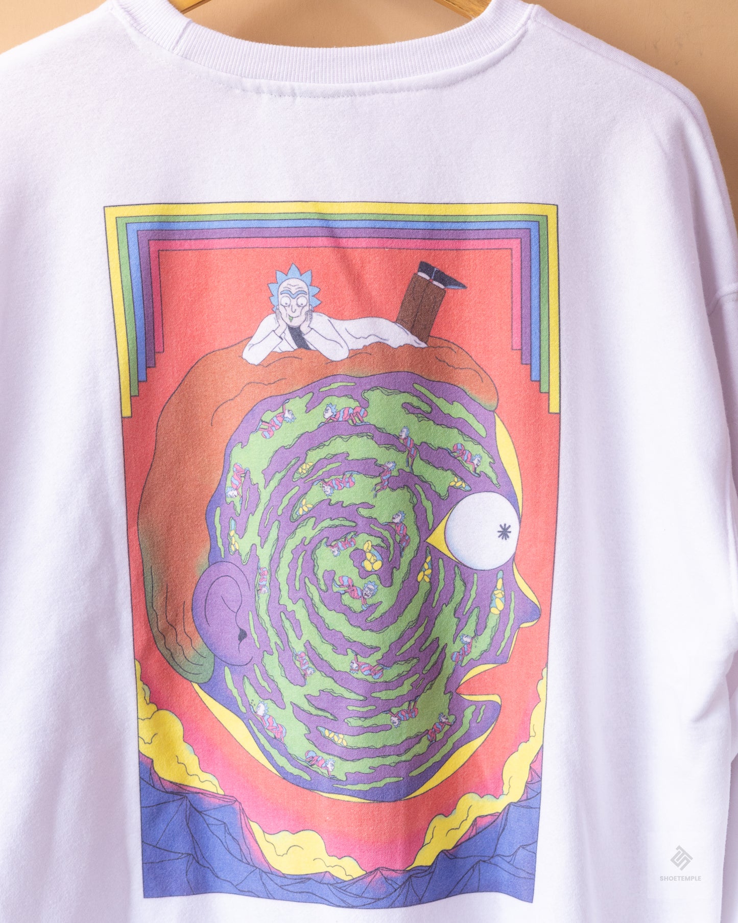 Rick & Morty Pullover - White