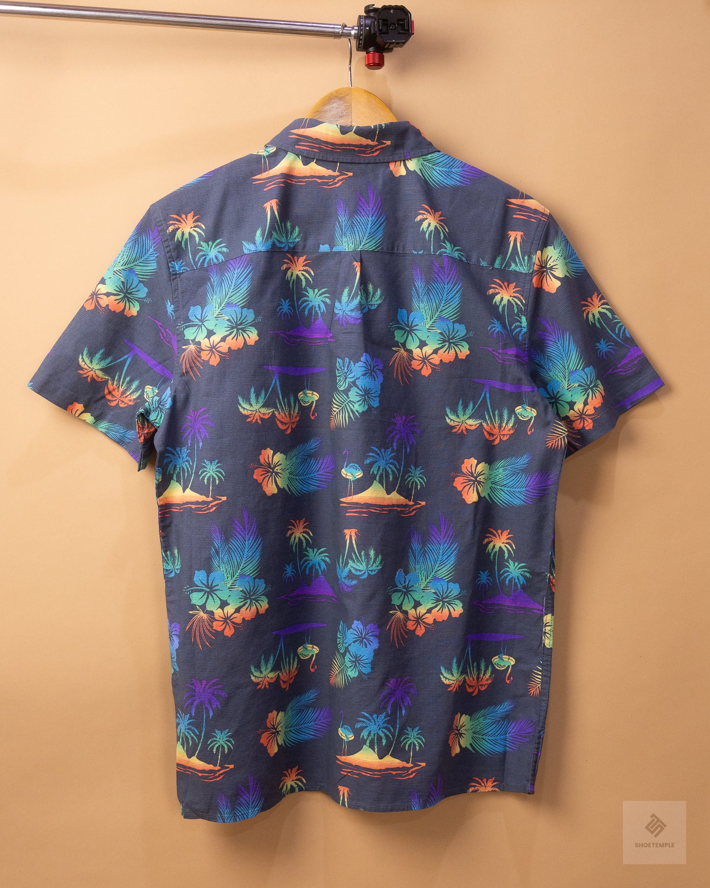 Mantaray Men's Tech Party Shirt in the Stoke Wizard colorway