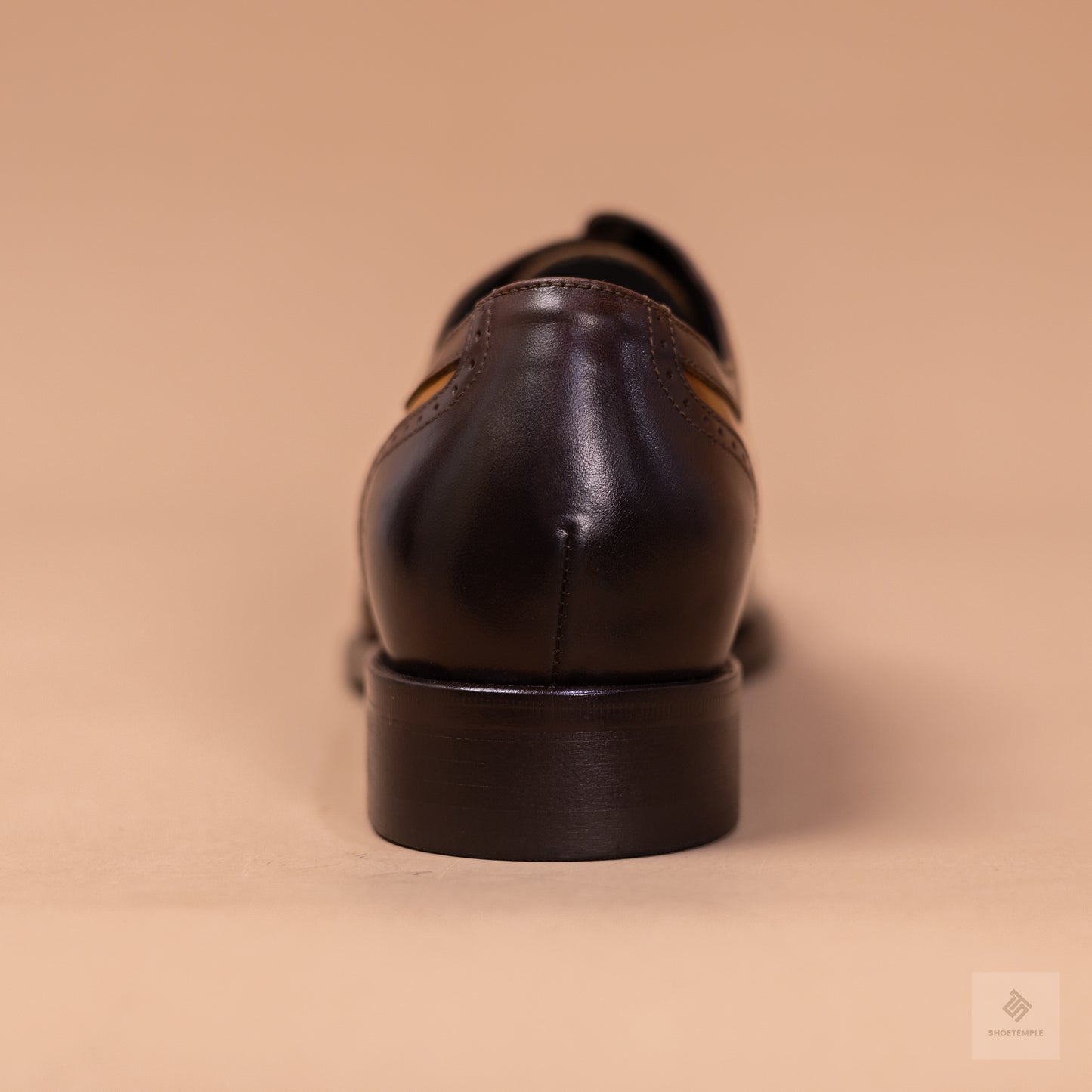 Johnston & Murphy Ellsworth Wingtip Shoes