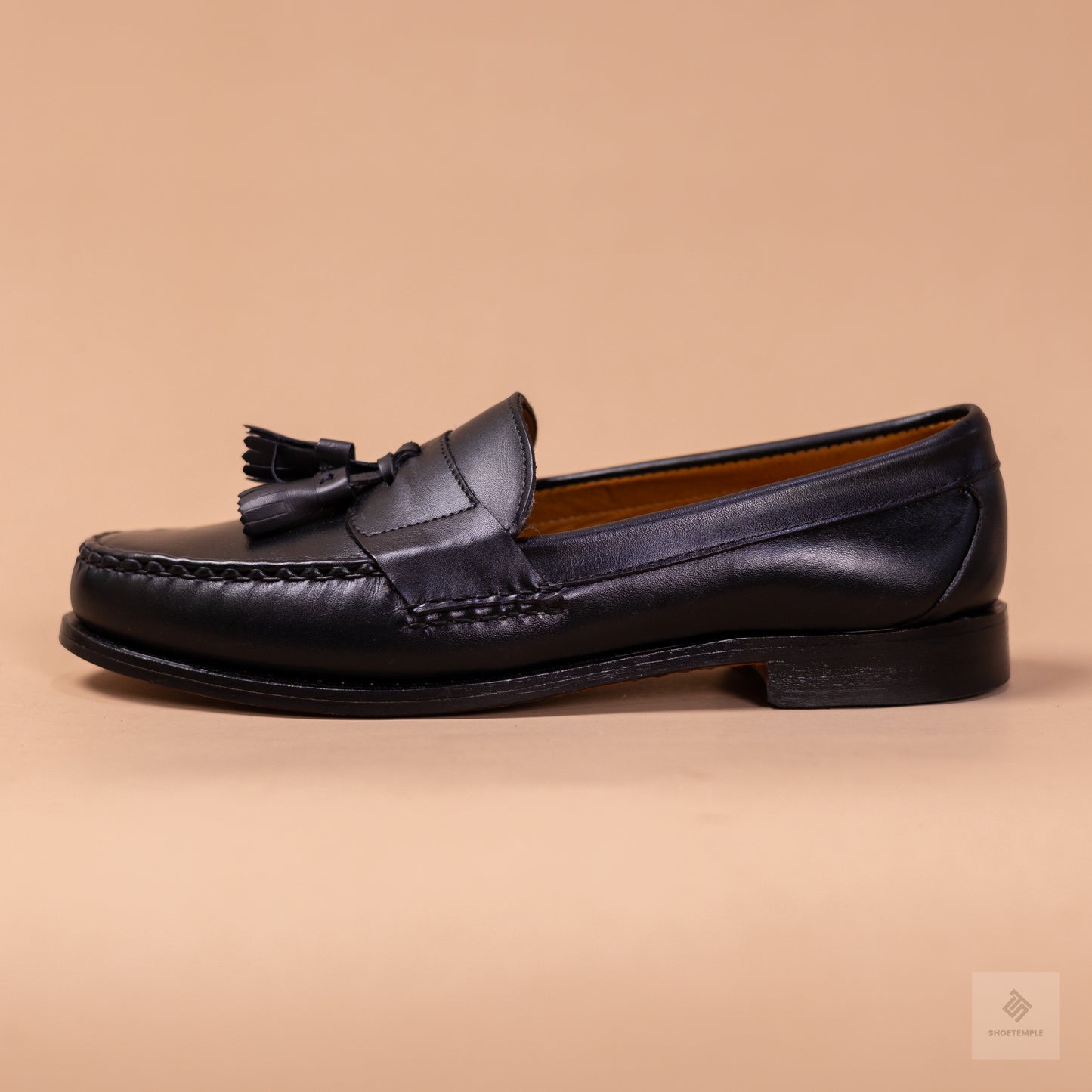 Allen Edmonds Tassel Loafer - Black