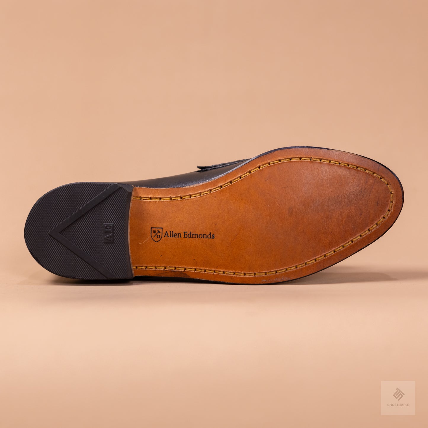 Allen Edmonds Tassel Loafer - Black