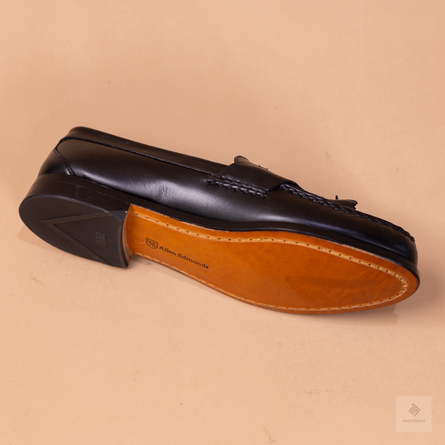 Allen Edmonds Tassel Loafer - Black
