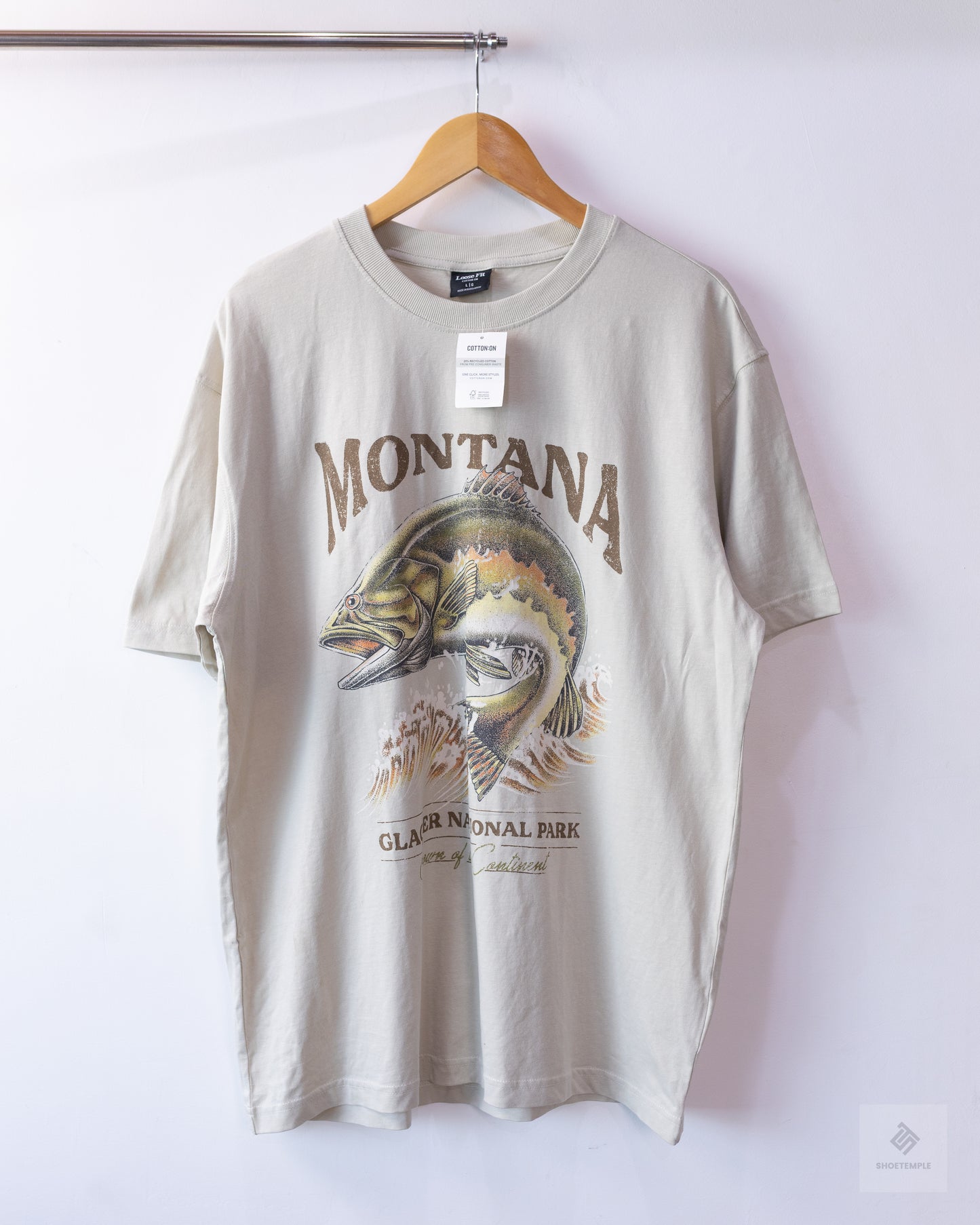 Montan Graphic Tee