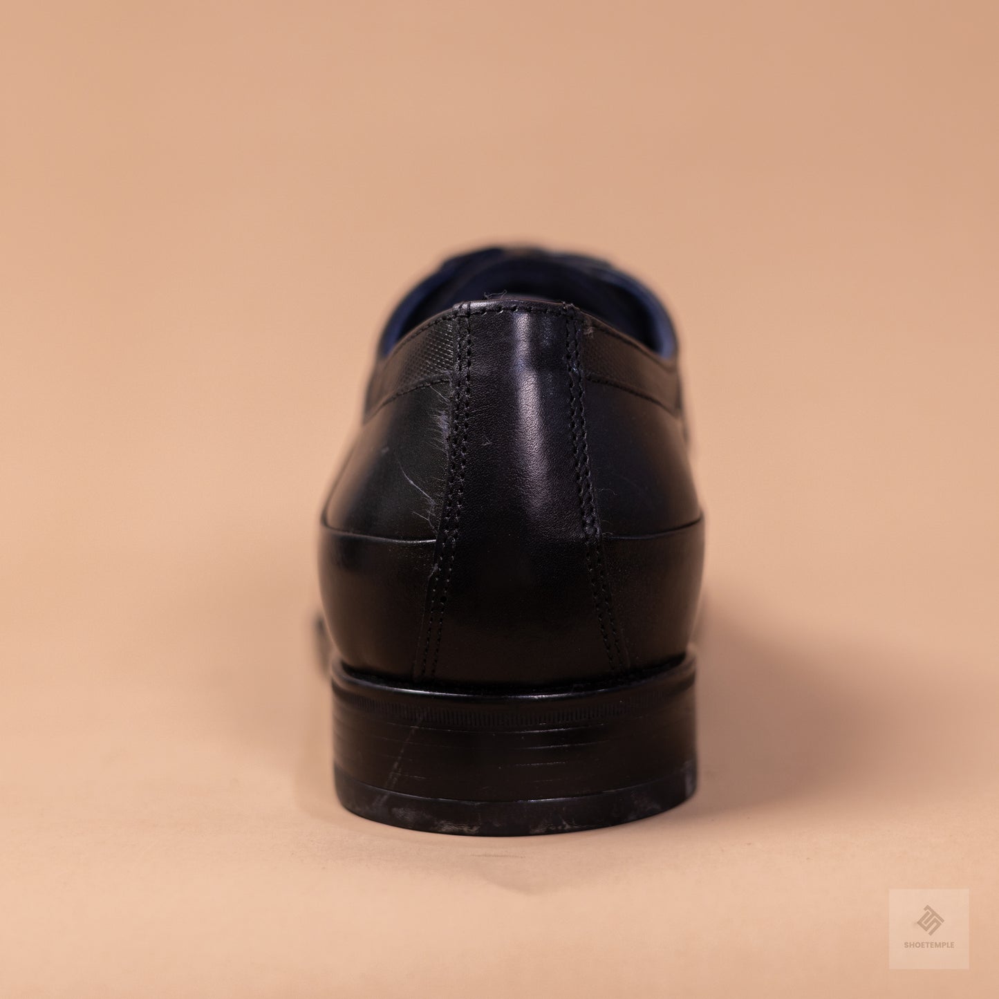 Johnston and Murphy Cap Toe Shoes - Black