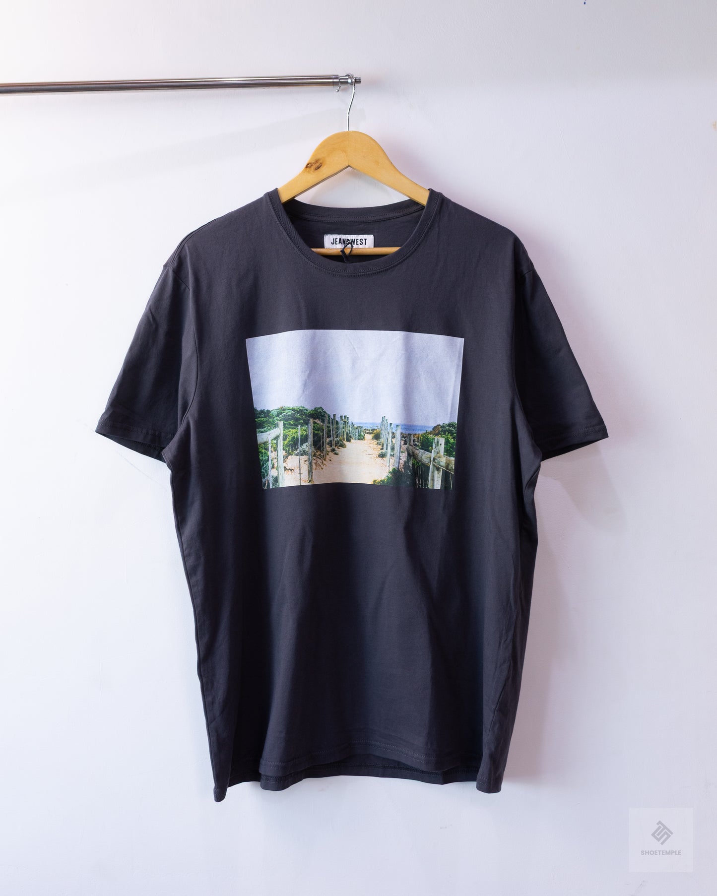 Jeanswest Graphic Tee