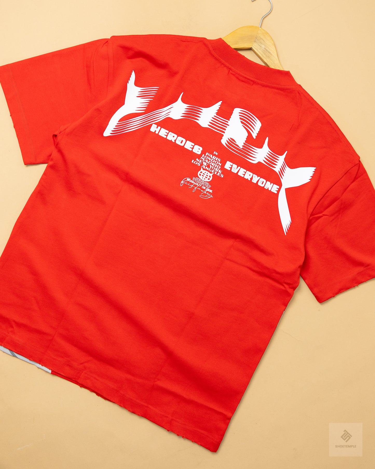 FIISH Heroes Everyone Heavy Weight Graphic T-Shirt – Red