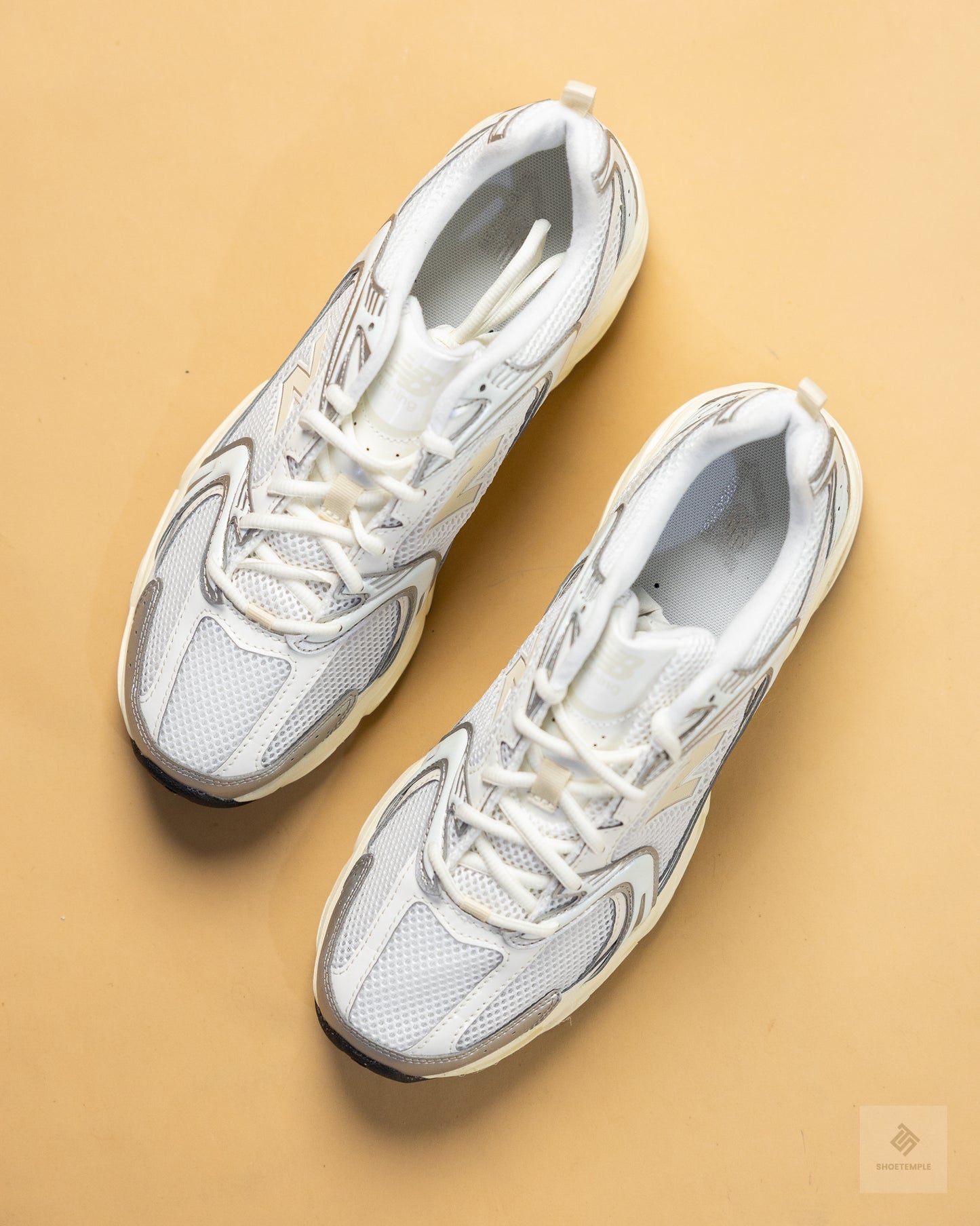 New Balance 530 Sneakers