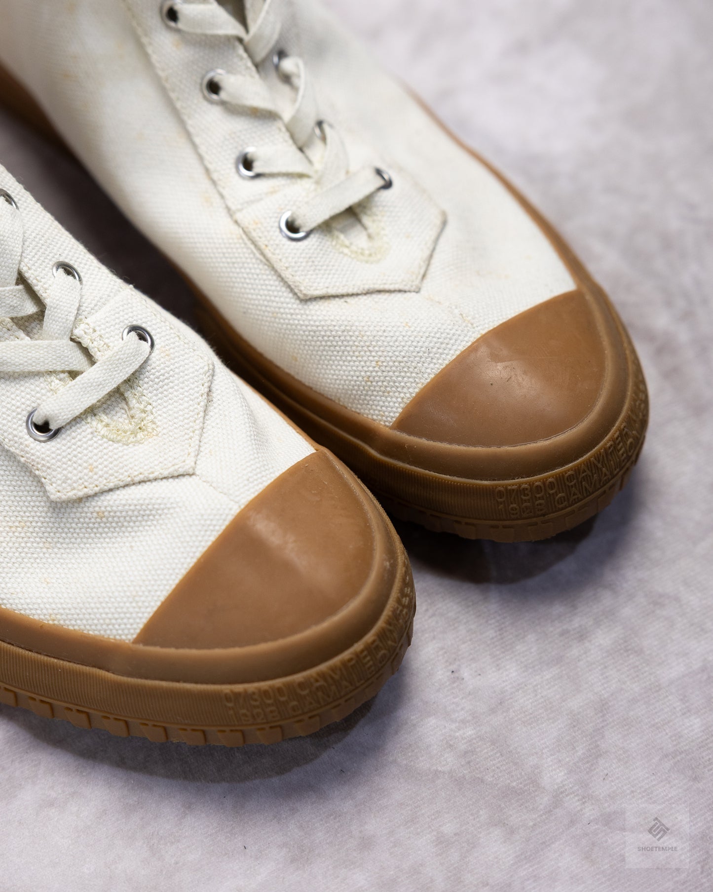 Camper Camaleon 1975 white canvas high-top sneakers