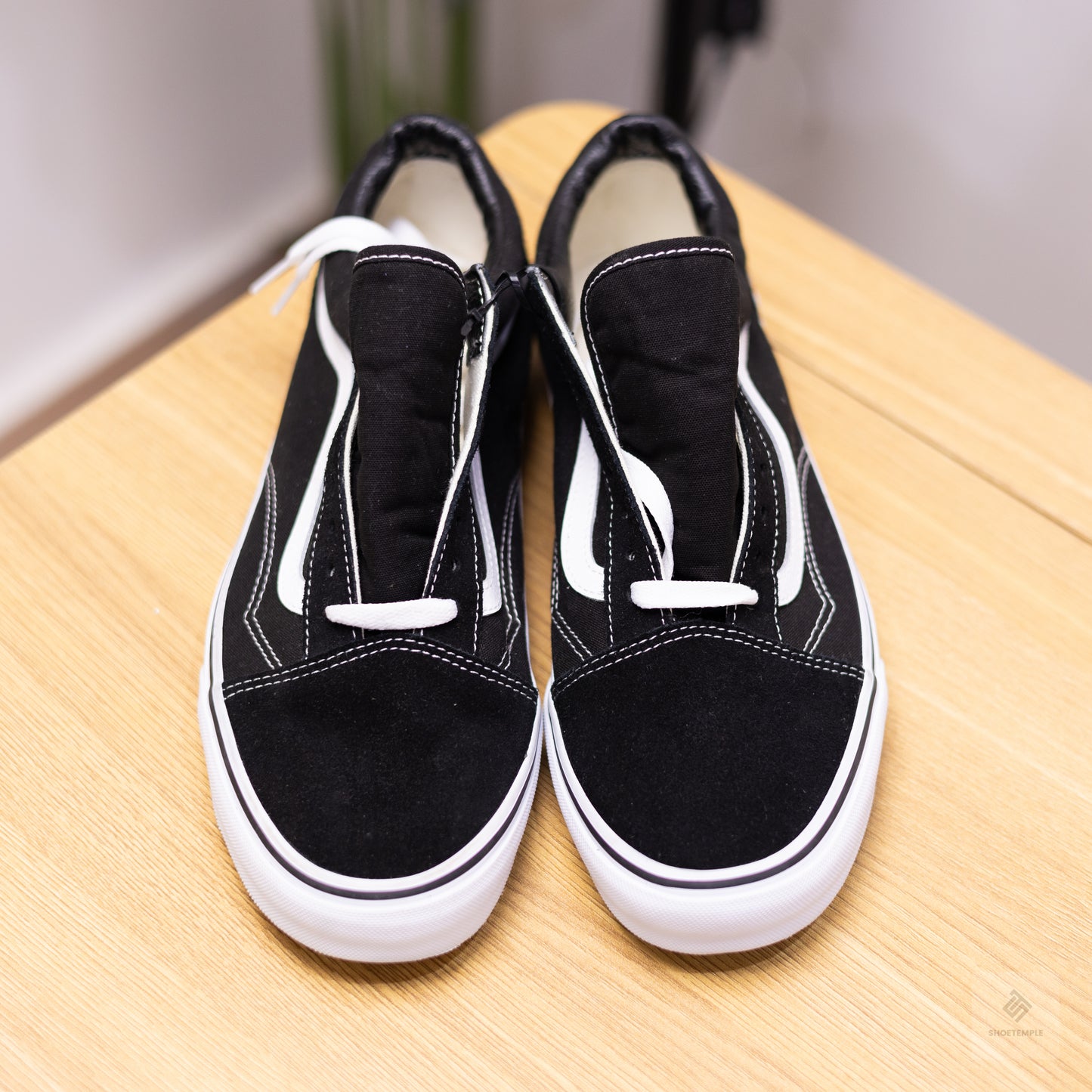 Vans Old Skool Sneaker - Black/White