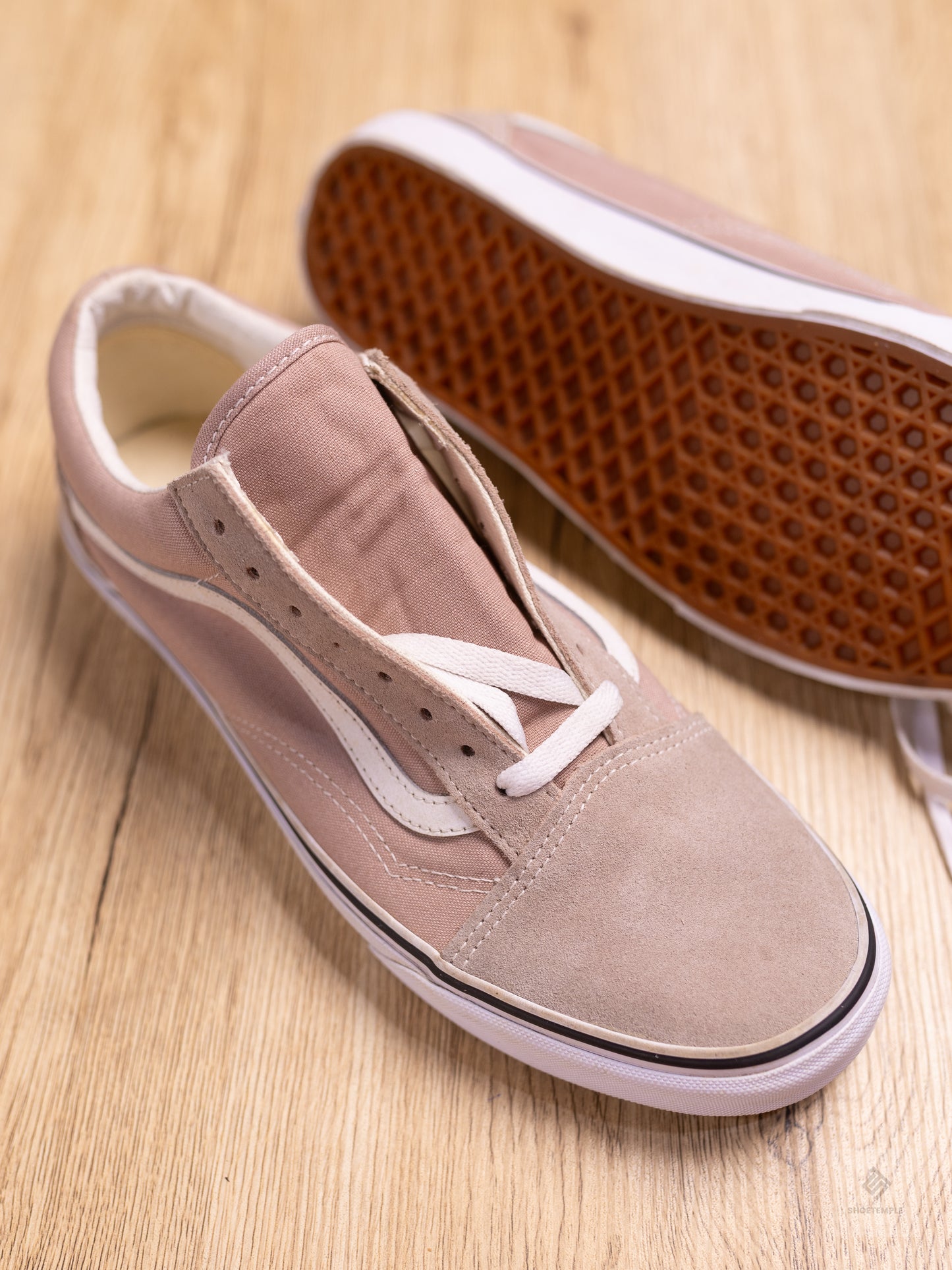 Vans Sneakers