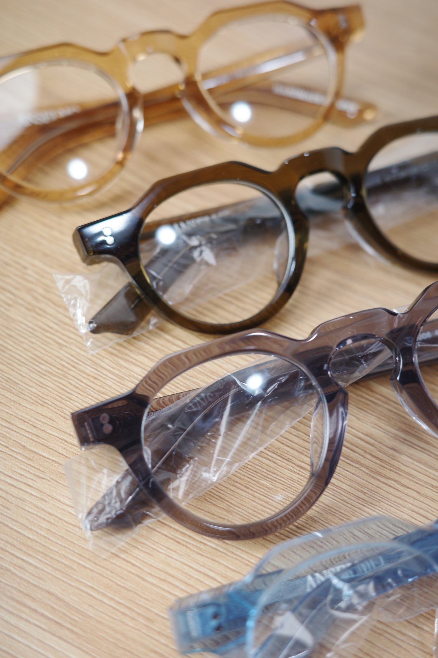 Anselmo Retro Gradient Glasses - Acetate Frame, Unisex Clear Lens Eyewear