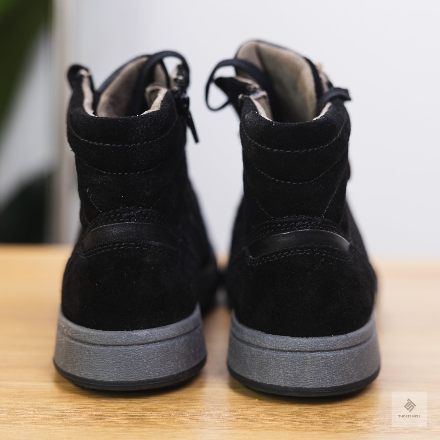 Pius Gabor high top suede leather sneaker in black