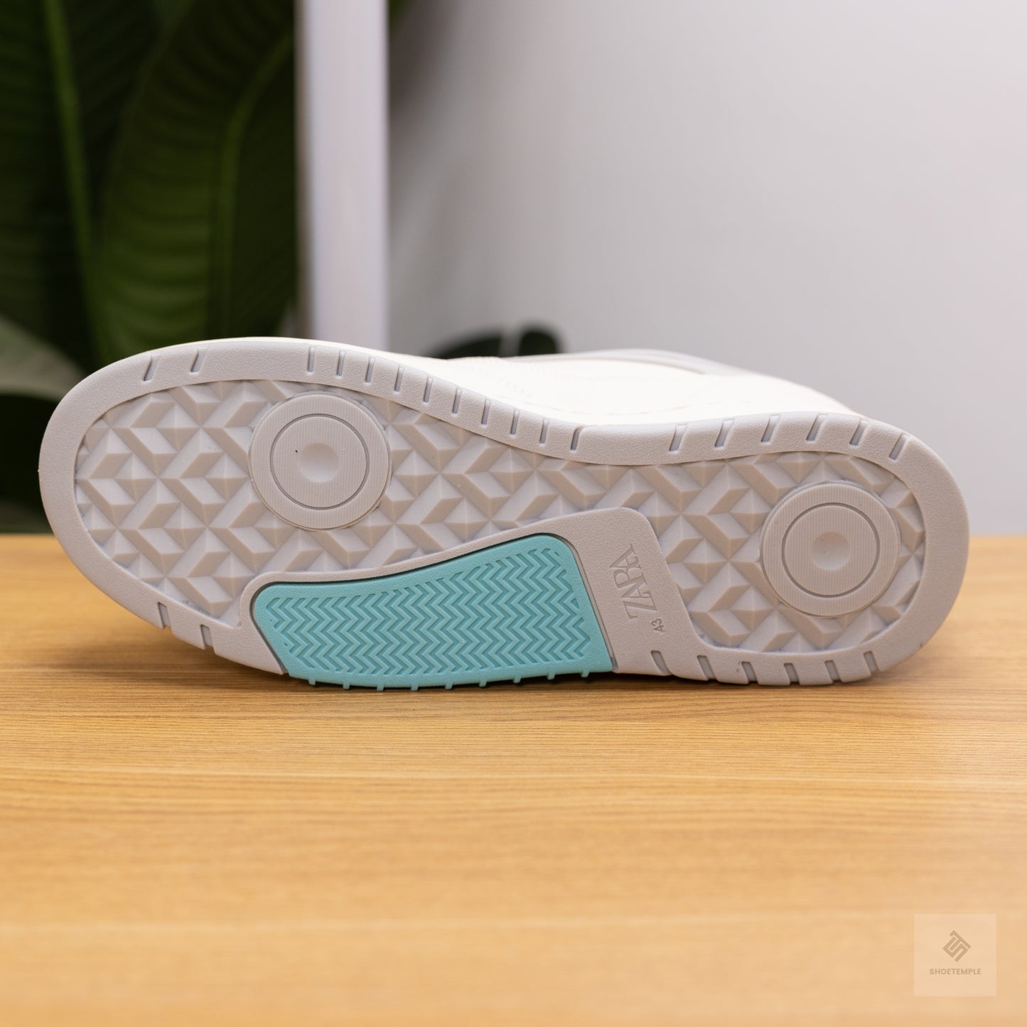 Zara Multi Piece Sneaker
