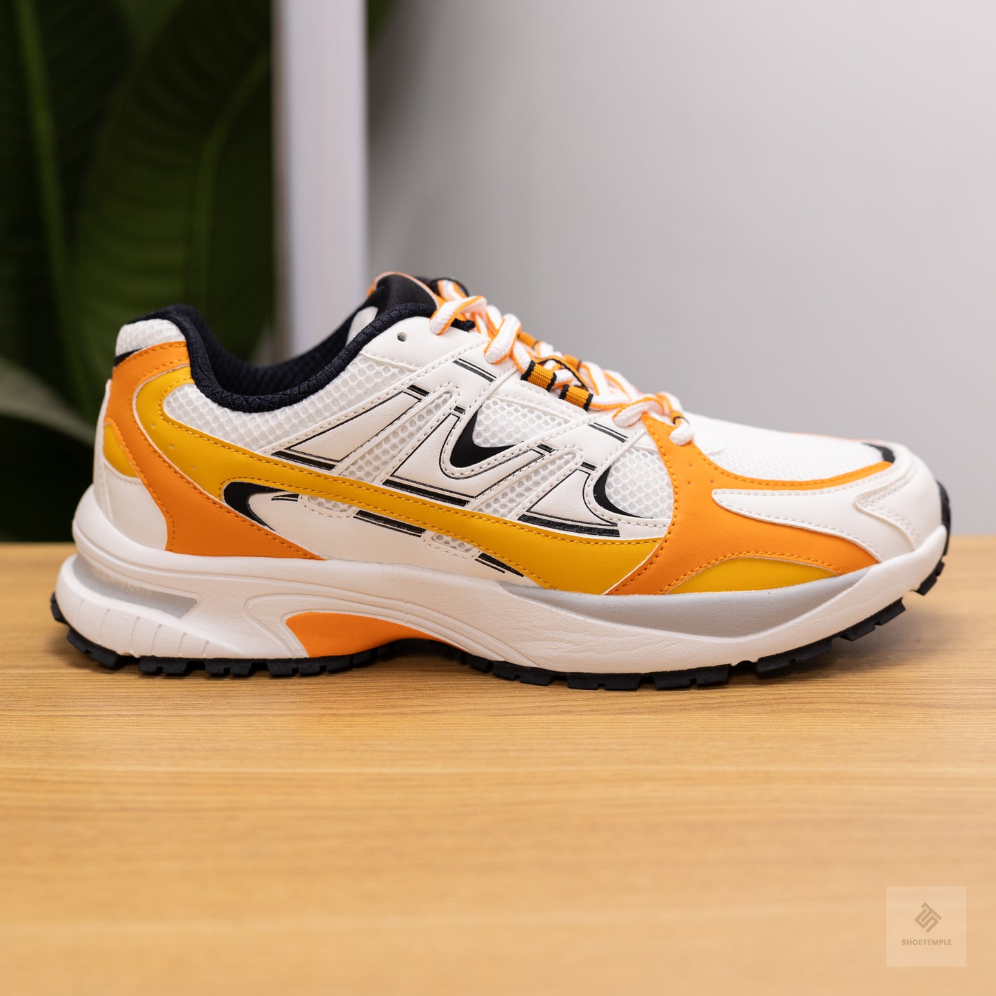 Zara Multi Colored Sneaker