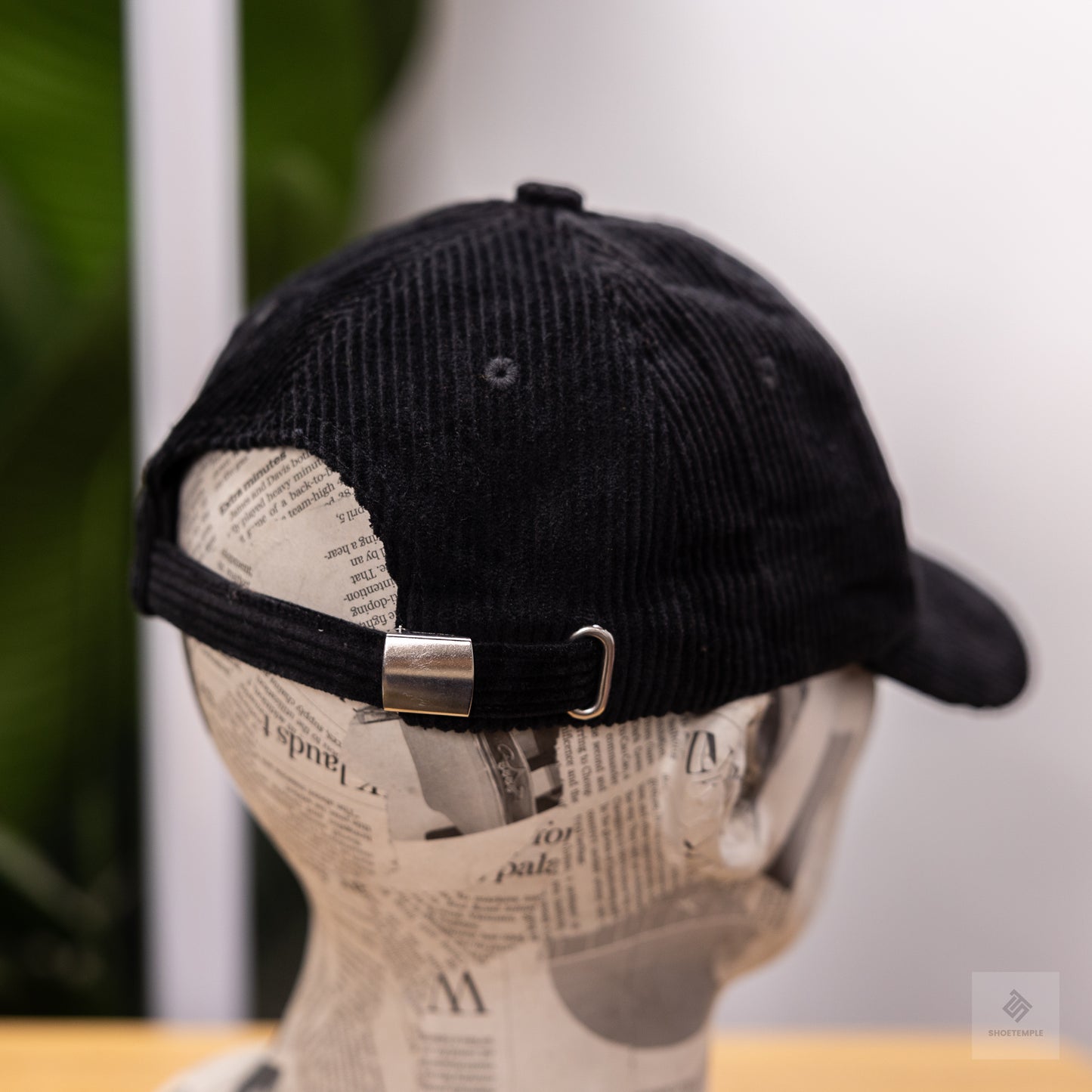HiLo Corduroy Cap