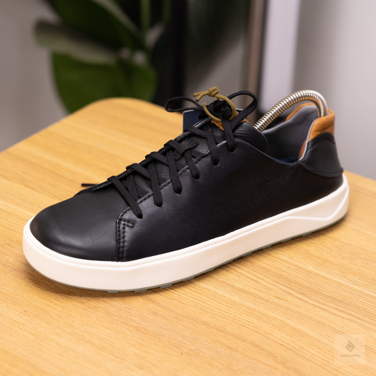 Olukai Leather Sneaker