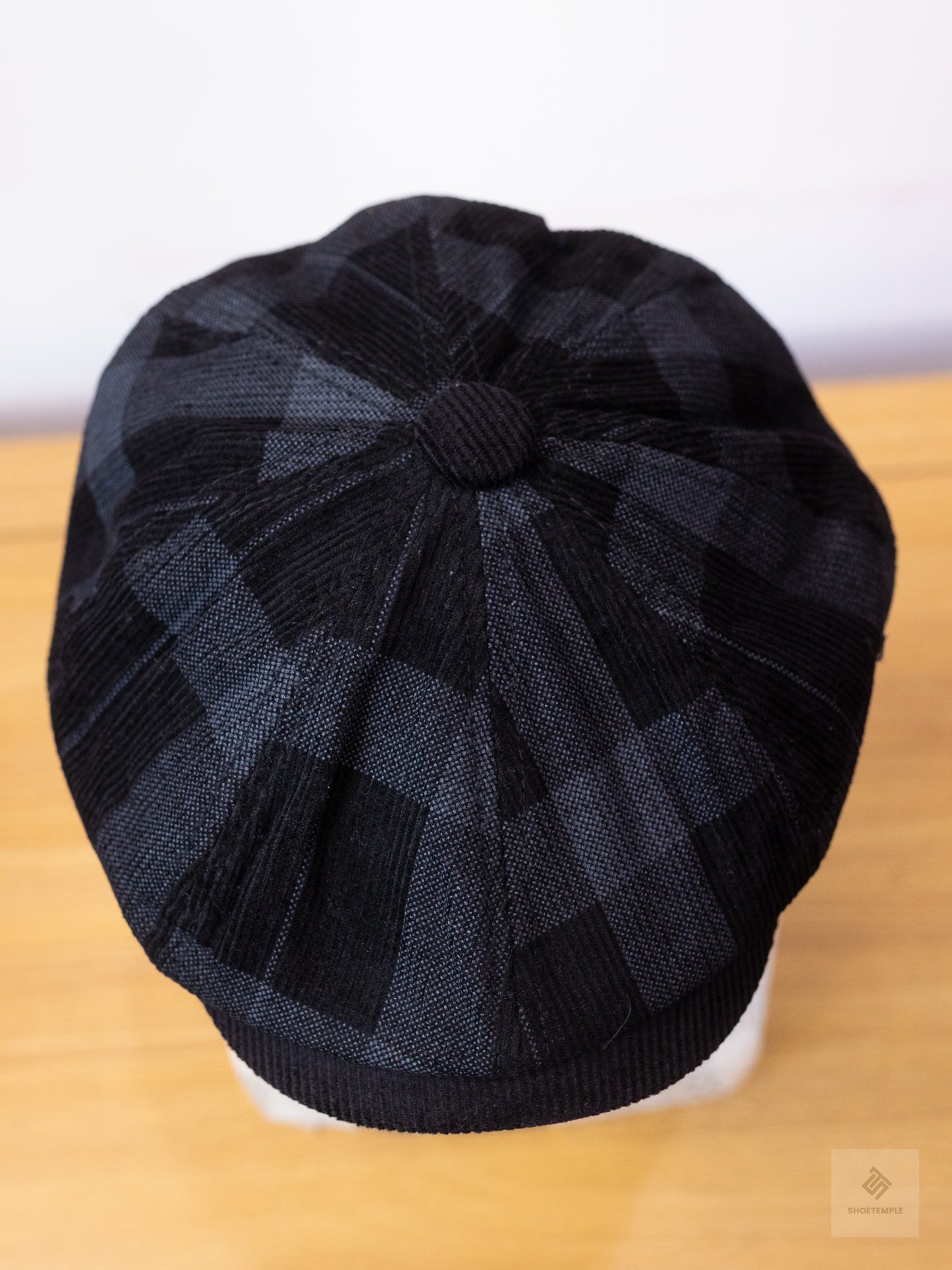 Newsboy Cap (Black Checkered)