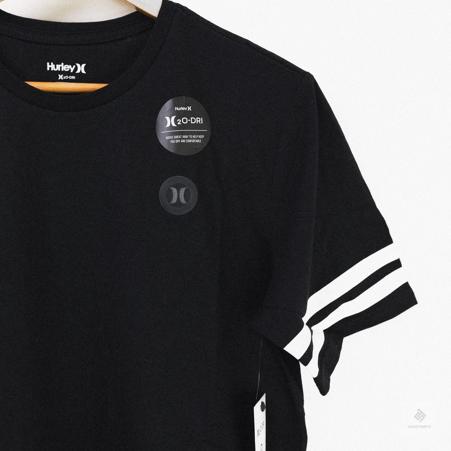 Hurley T-shirt