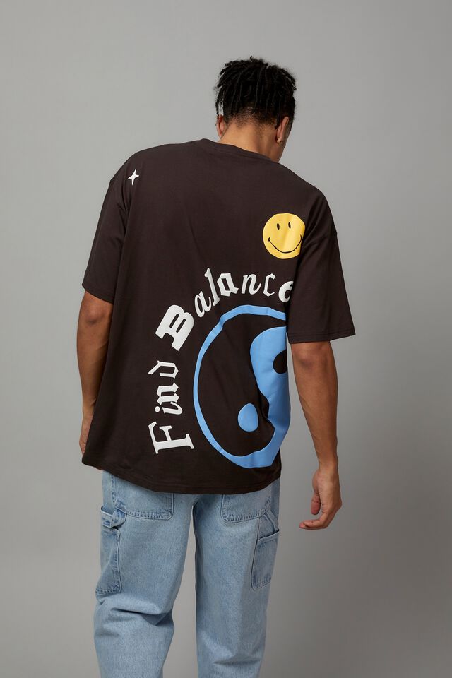 Oversized Smiley T Shirt