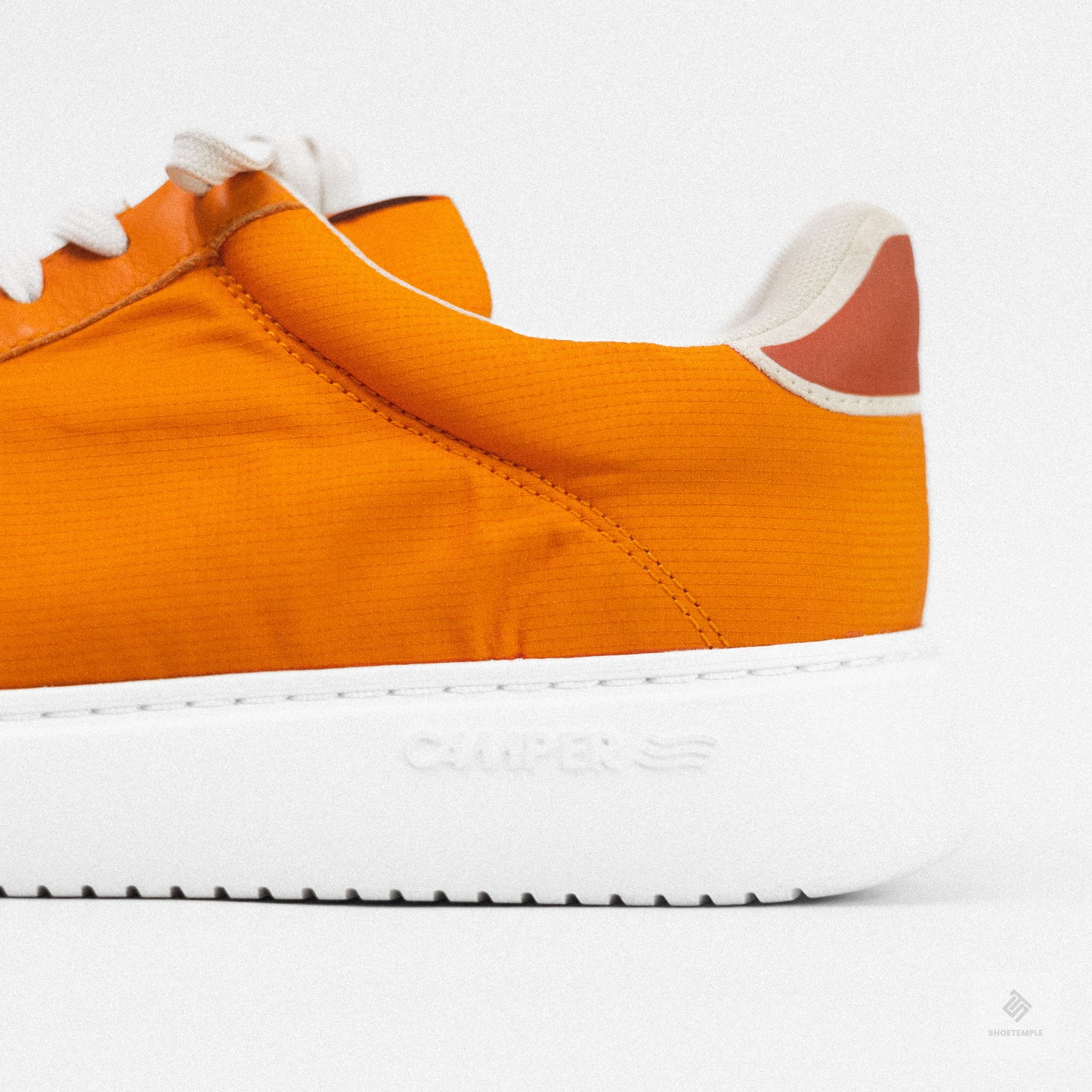 Camper Runner K21