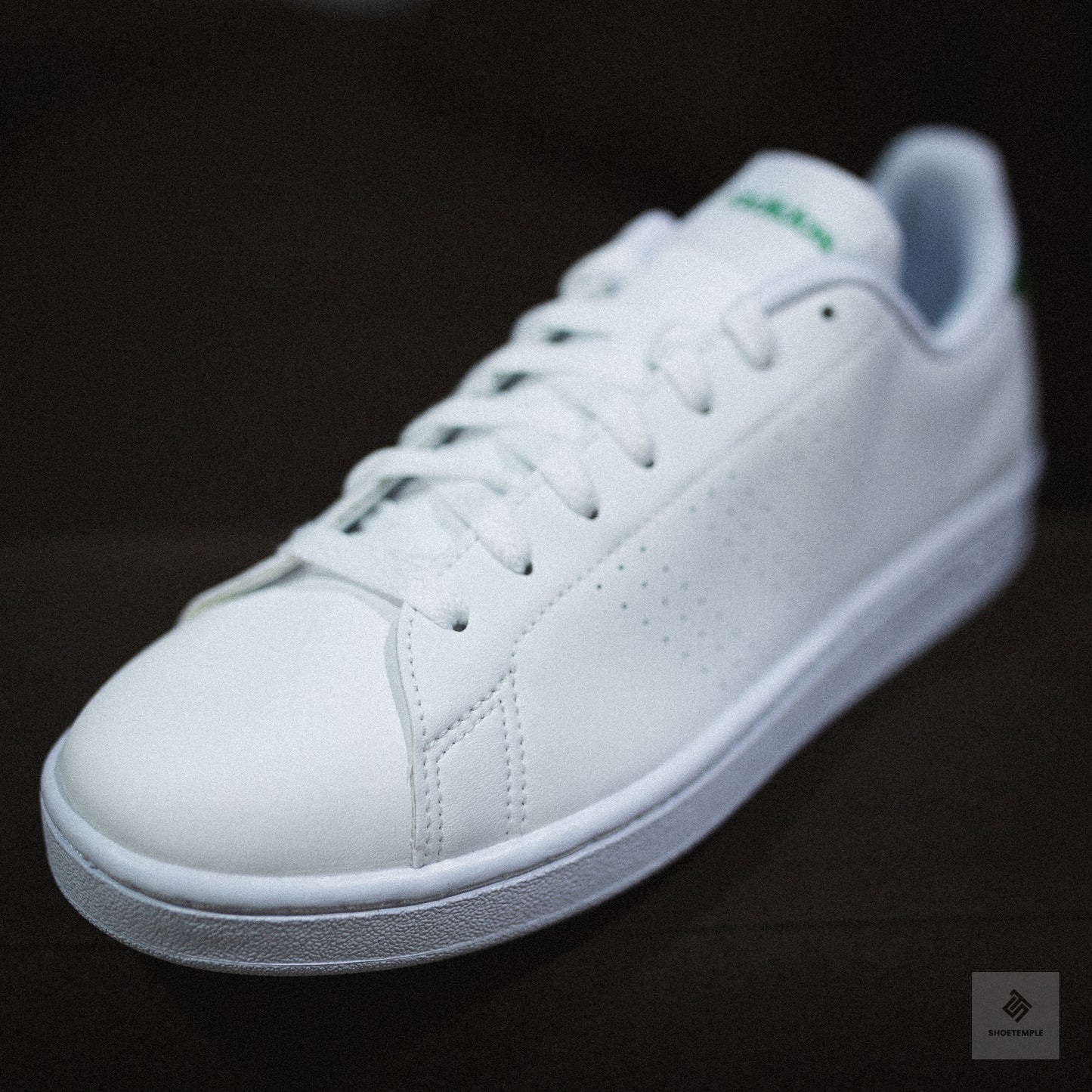 Advantage Shoes - White