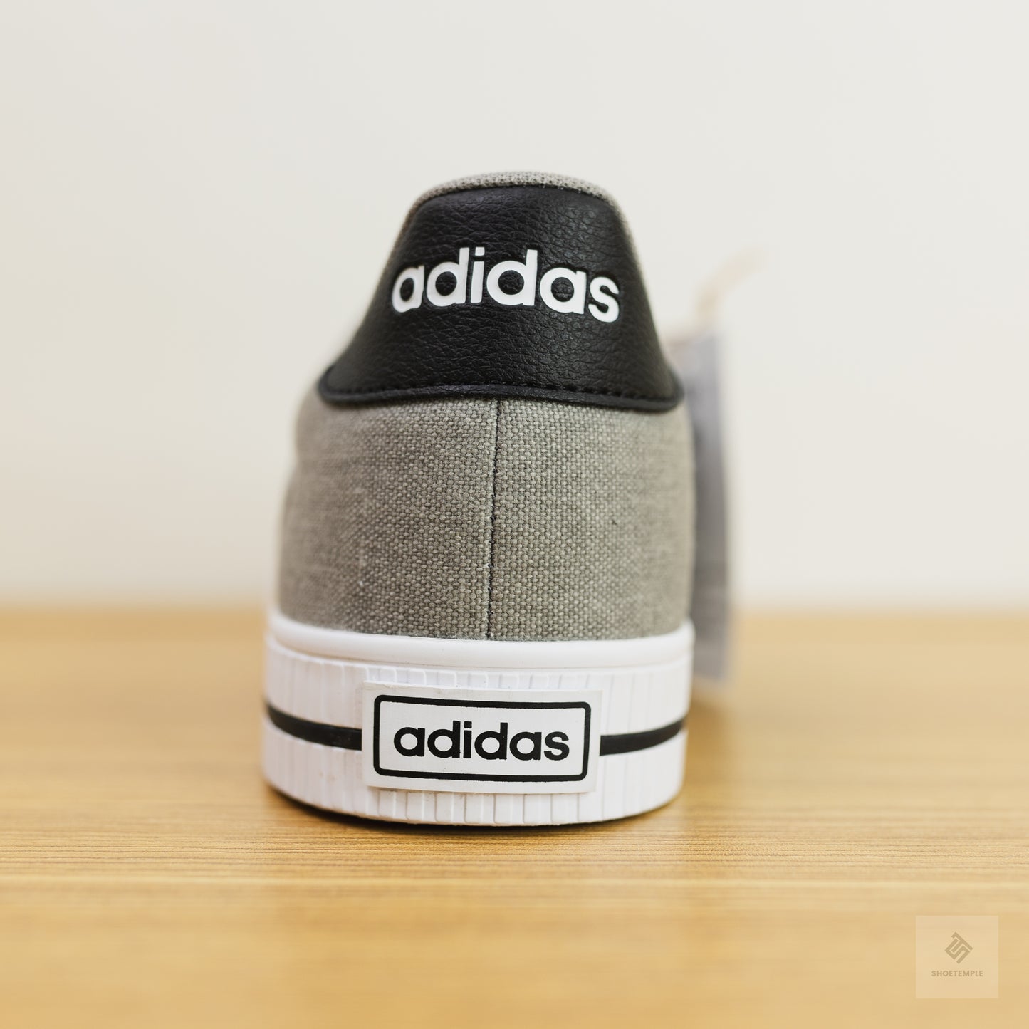 Adidas DAILY 3.0 SHOES