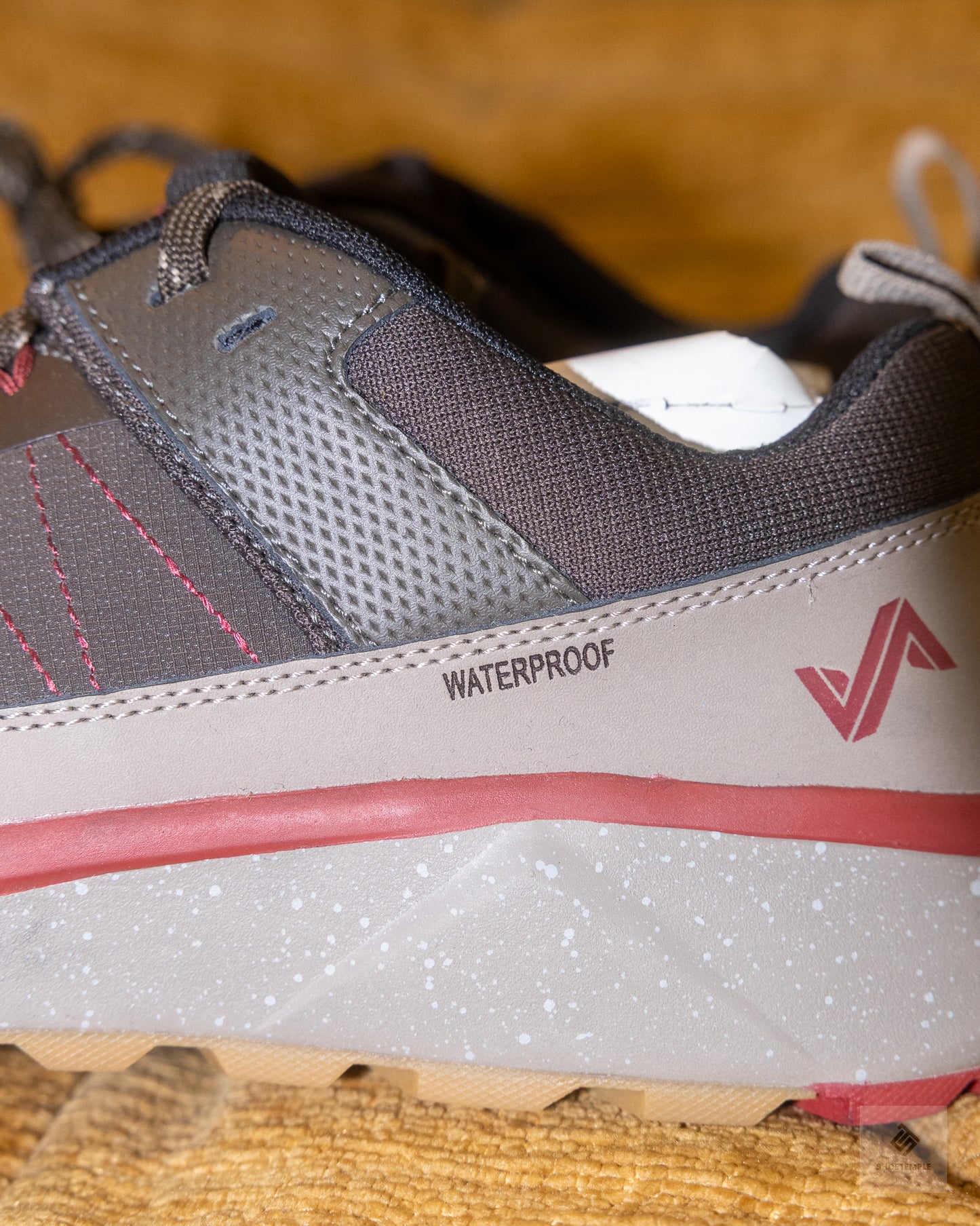 Forsake Cascade Peak Low WP hiking shoe Sneaker