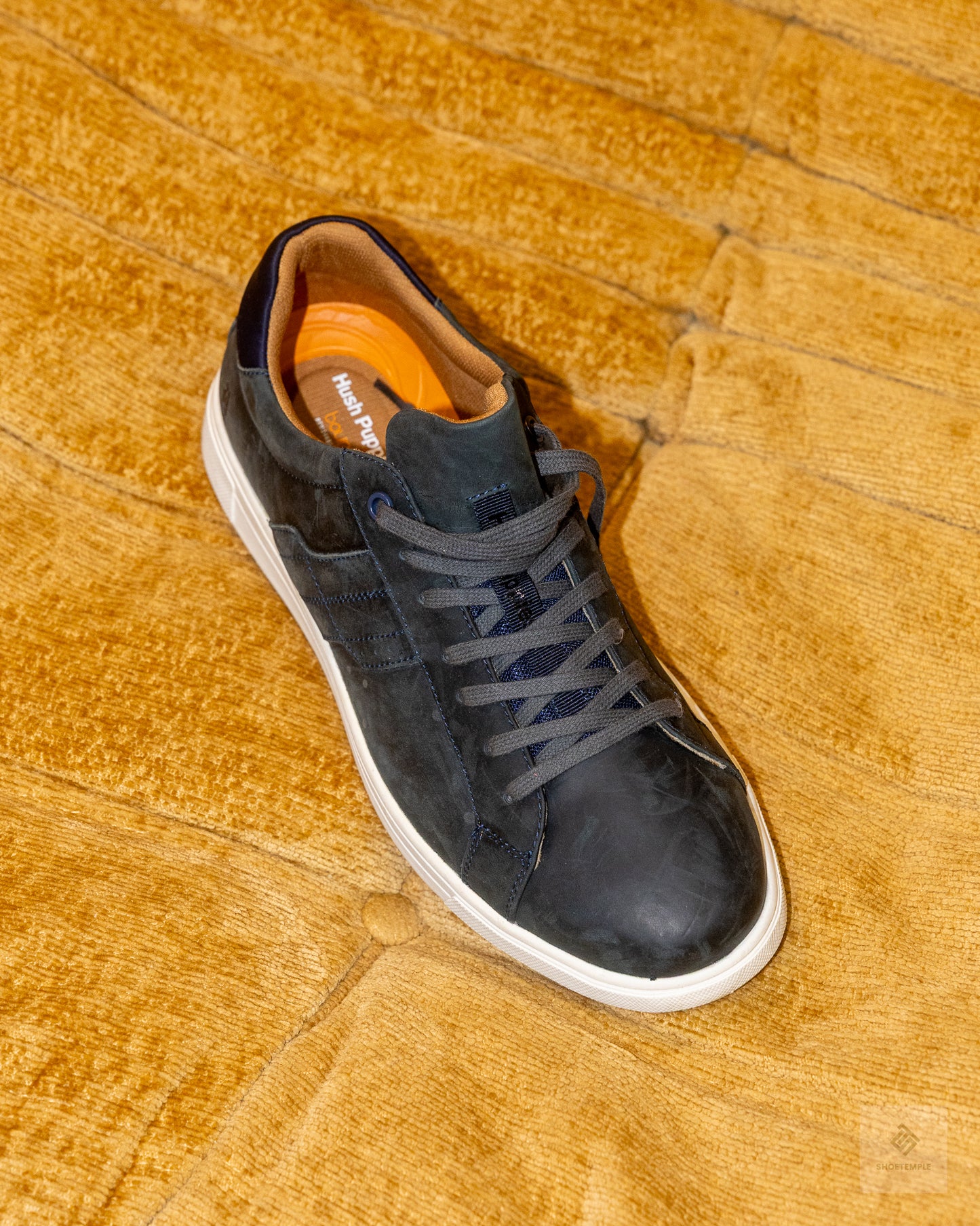 Hush Puppies Gravity sneakers in navy