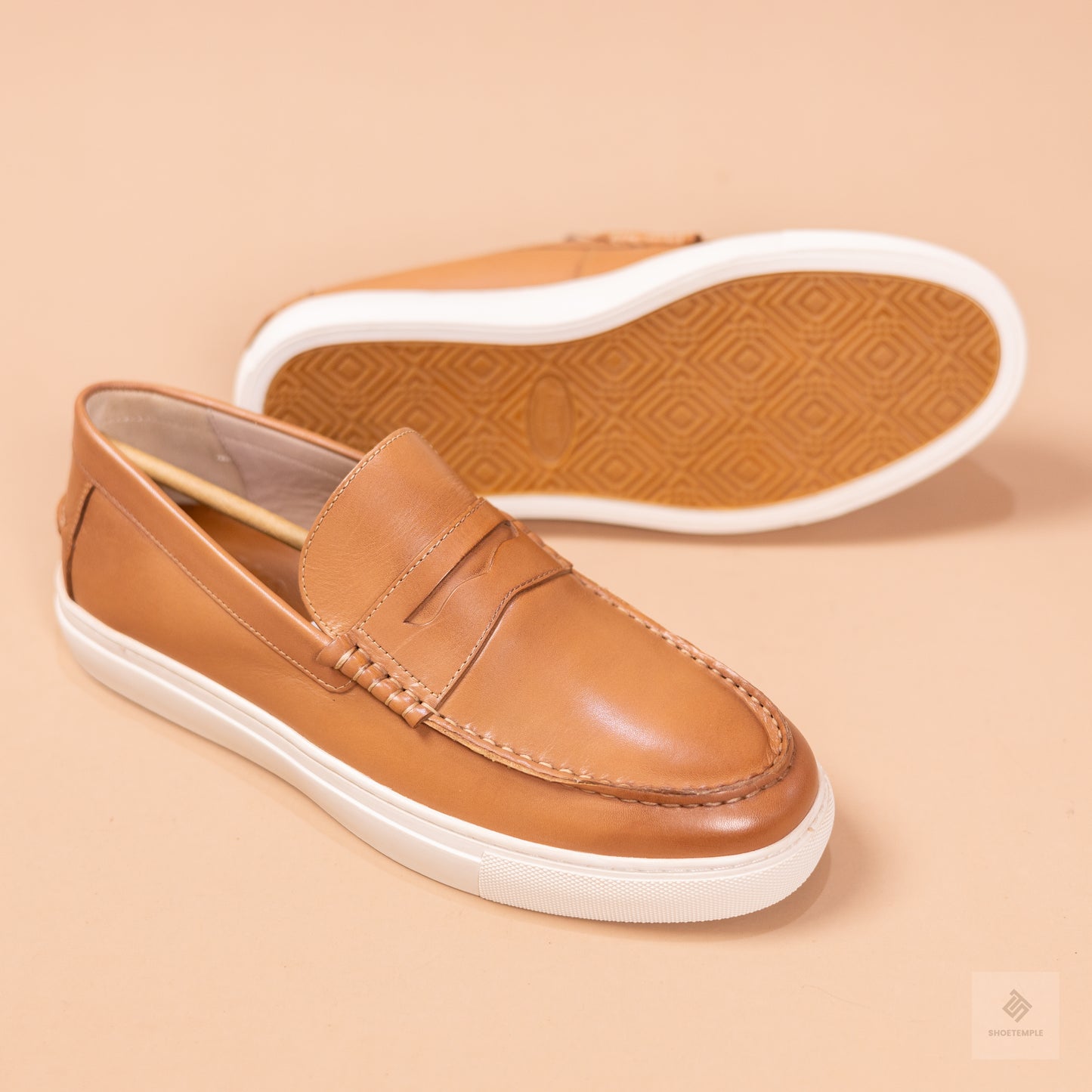 GH Bass. Men’s Penny Loafer Sneaker