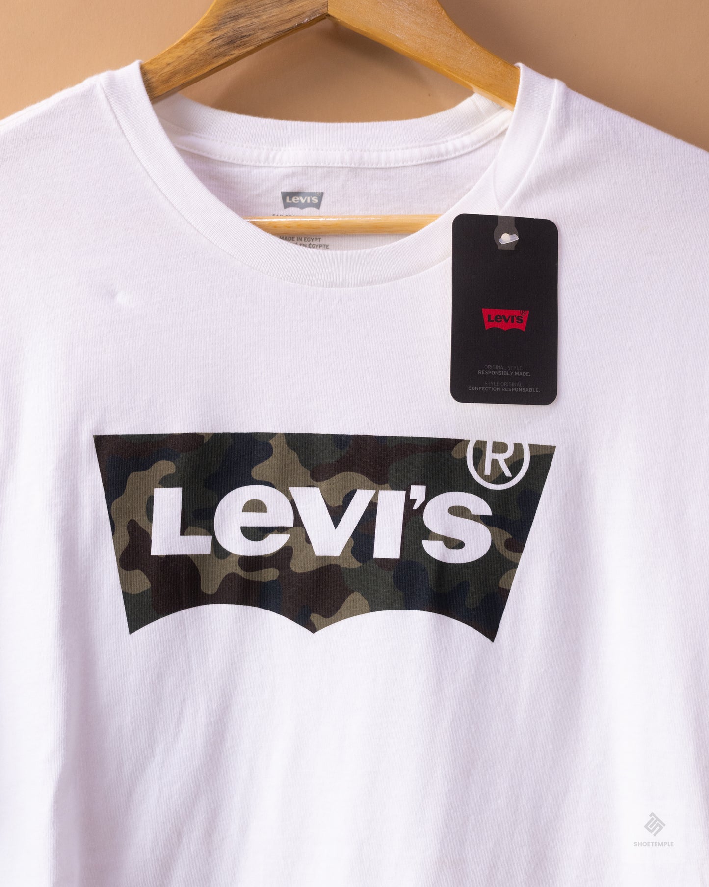 Levis T-Shirt - White