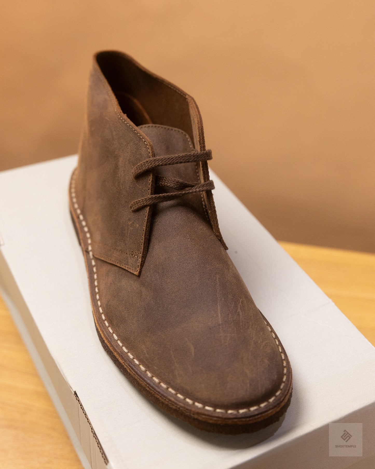 J.Crew MacAlister chukka boots in brown leather.