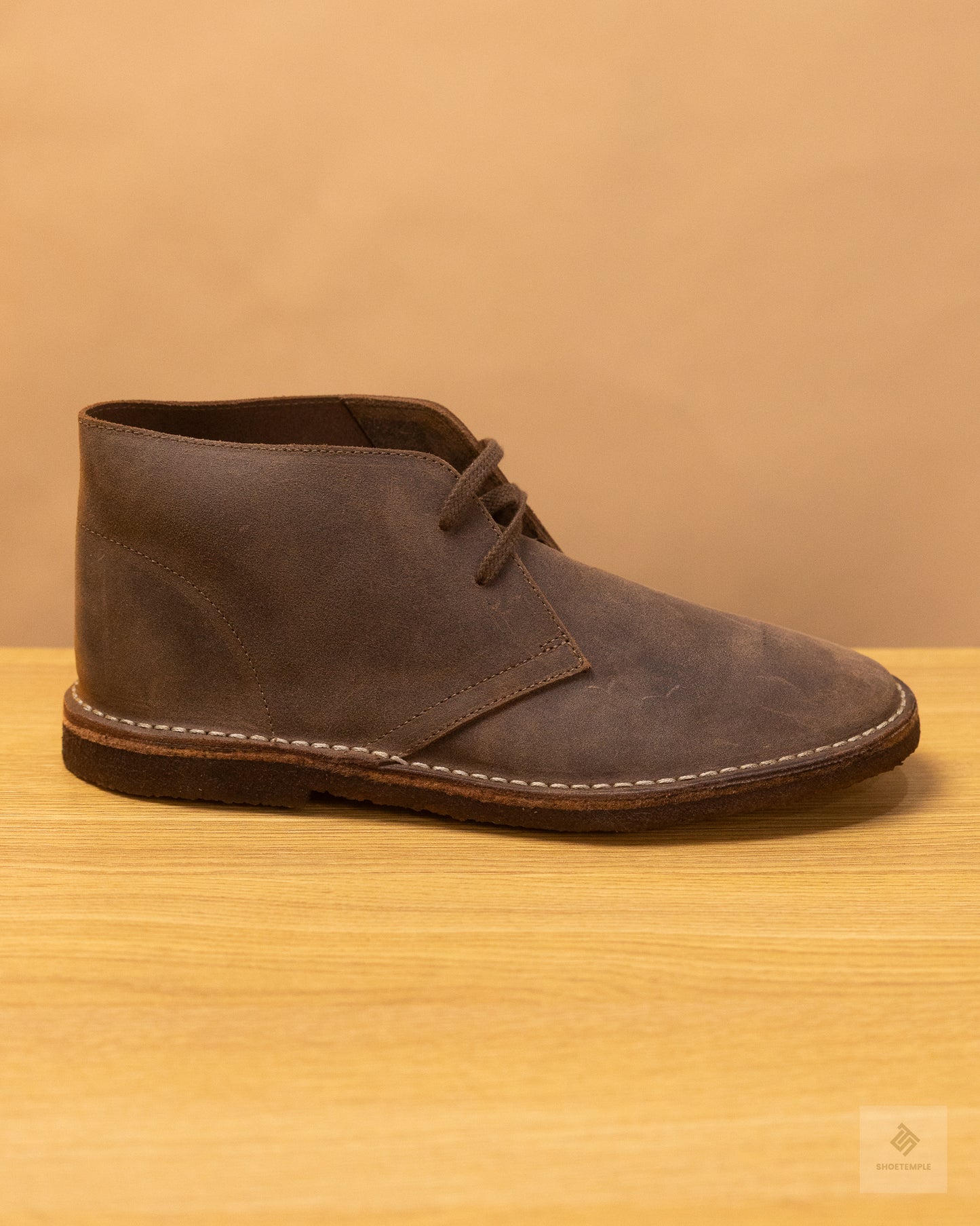 J.Crew MacAlister chukka boots in brown leather.