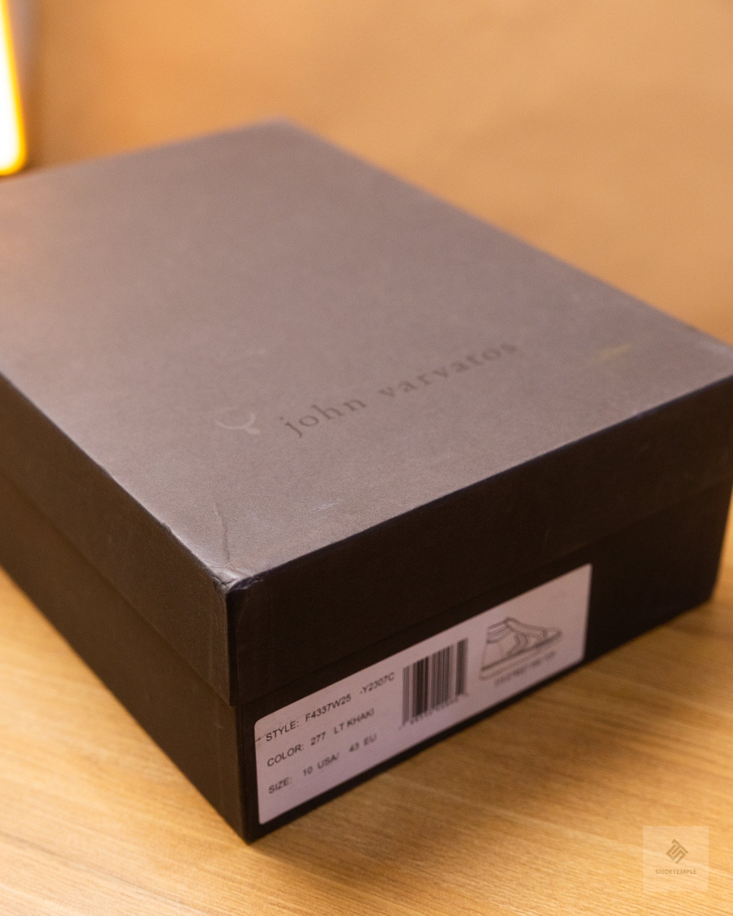 John Varvatos 315 STREET MID TOP