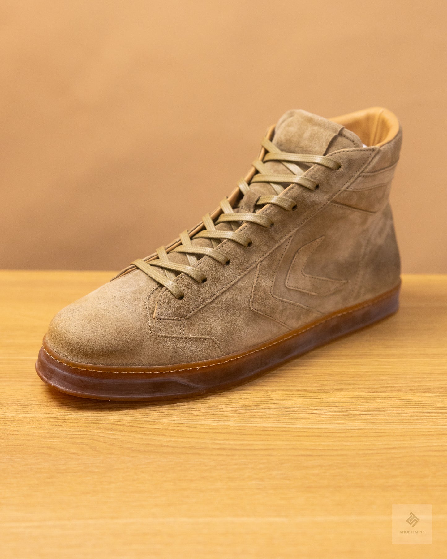 John Varvatos 315 STREET MID TOP
