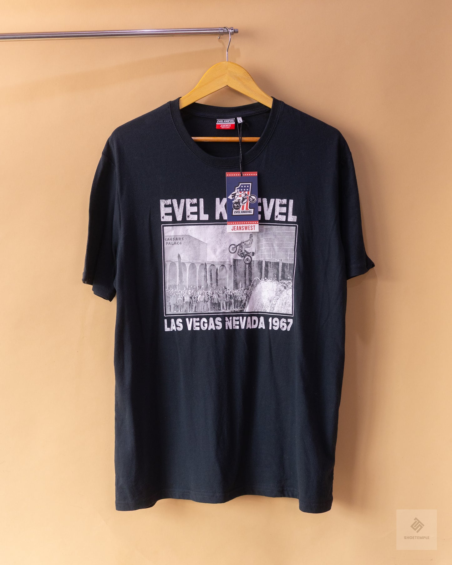 Jeanswest Graphic T-Shirt