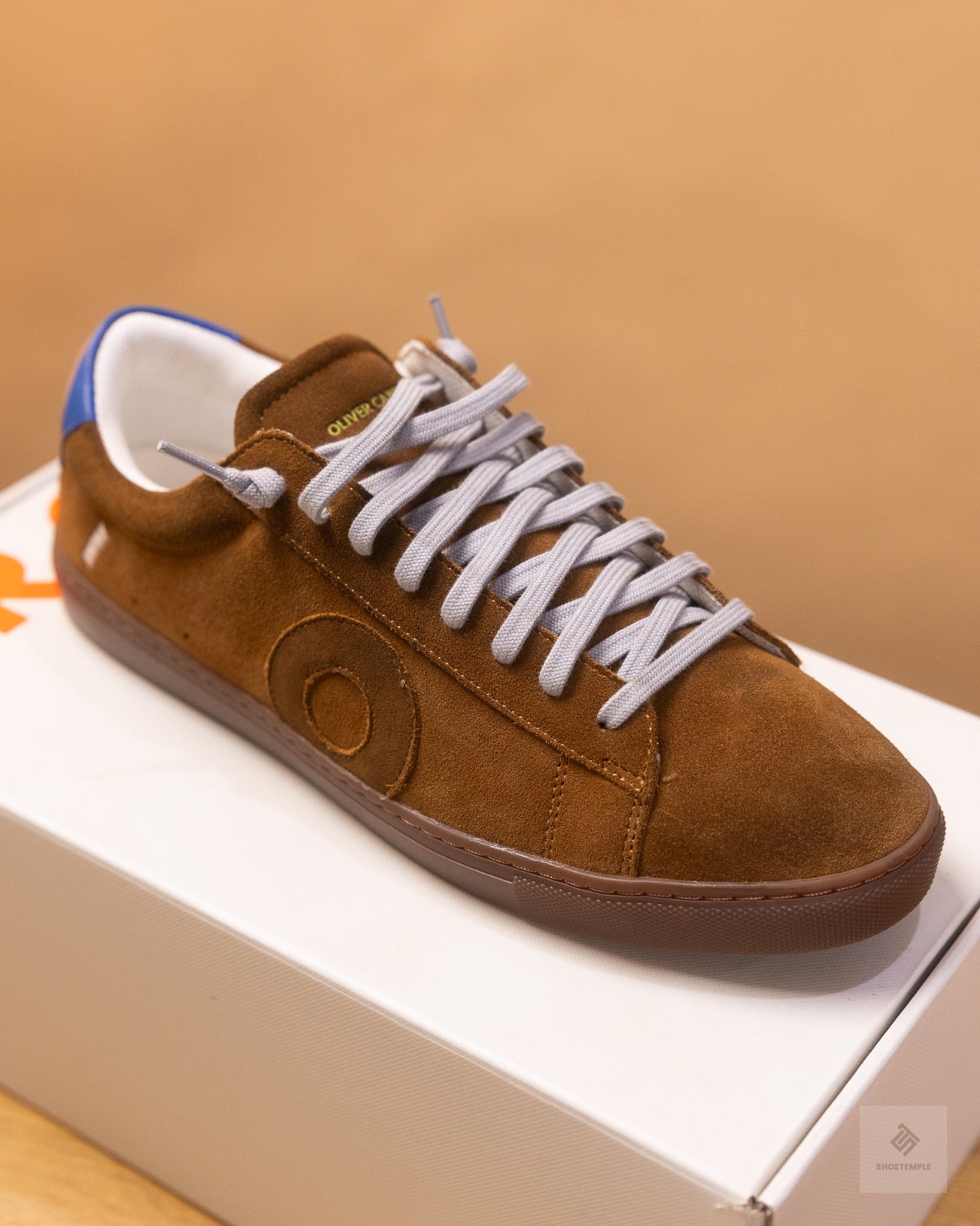 Oliver Cabell Low 1 Military sneakers in brown suede.