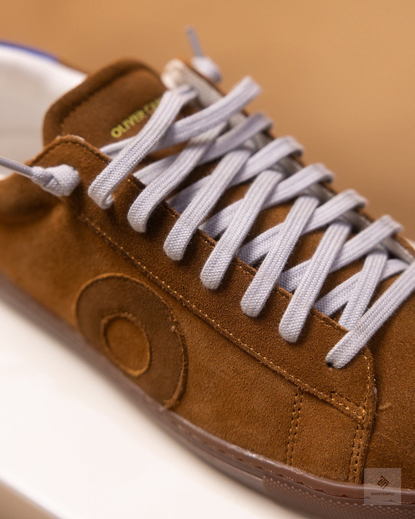 Oliver Cabell Low 1 Military sneakers in brown suede.
