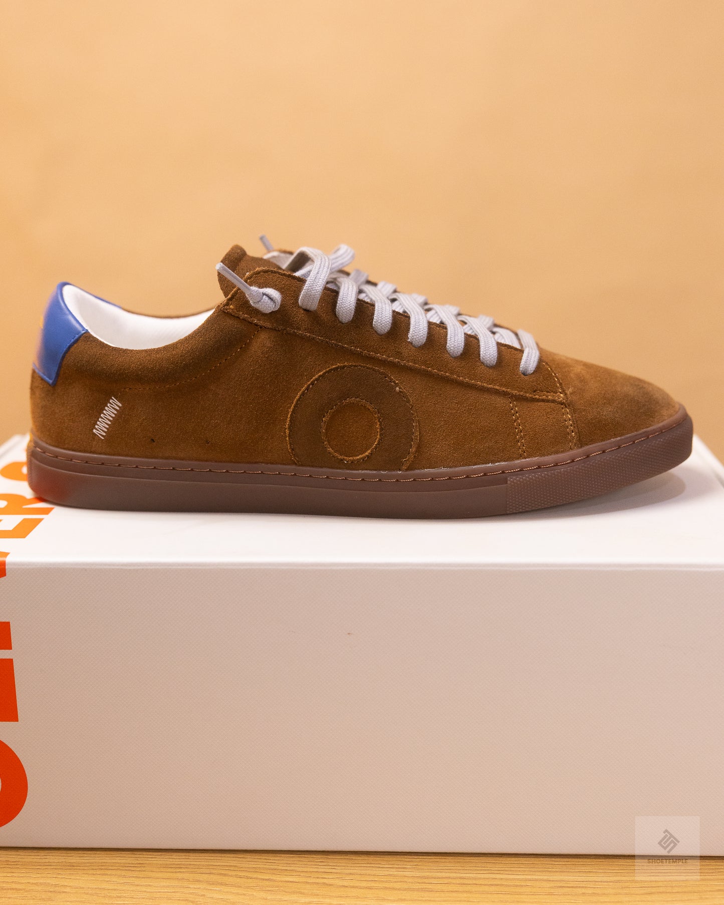 Oliver Cabell Low 1 Military sneakers in brown suede.