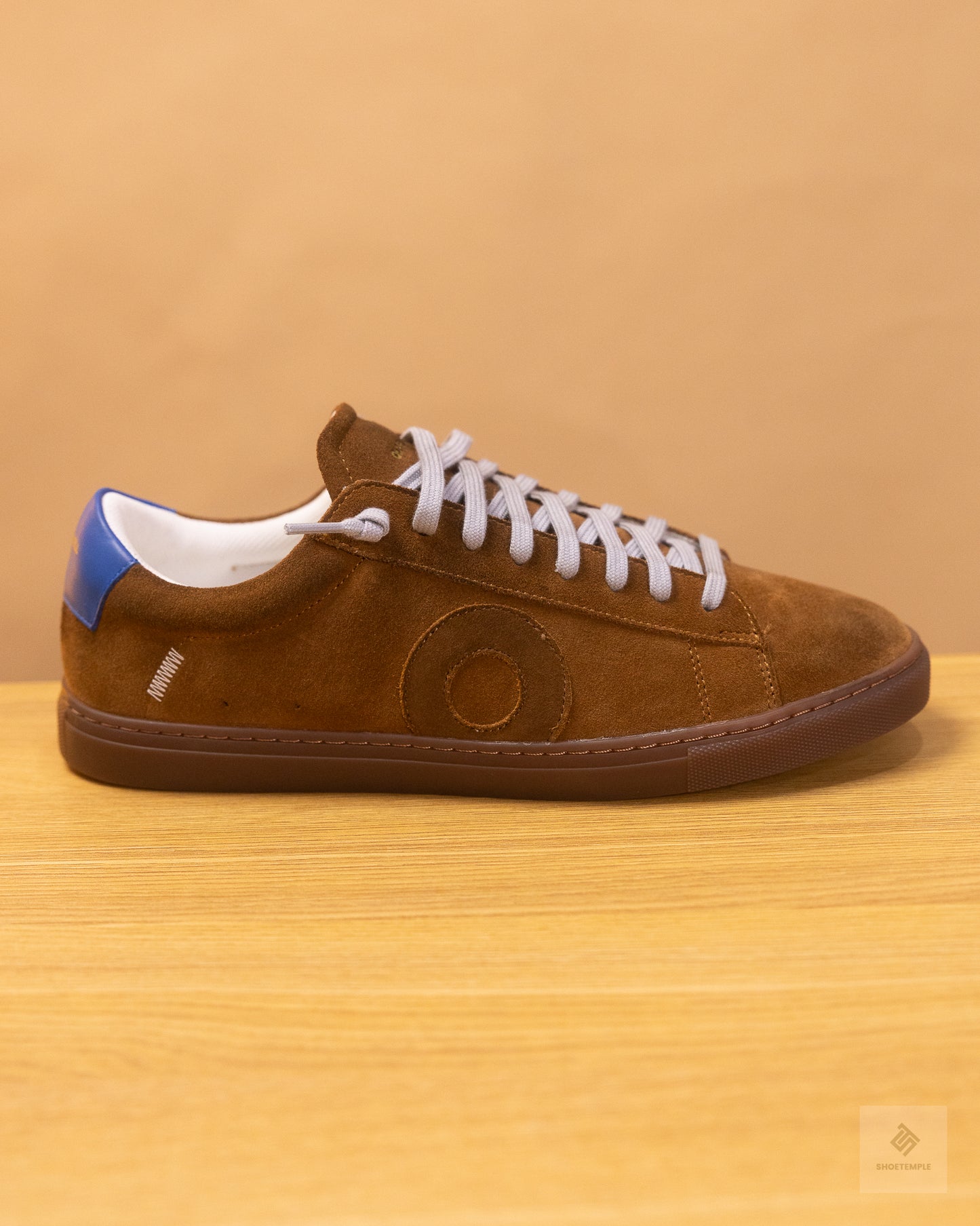 Oliver Cabell Low 1 Military sneakers in brown suede.