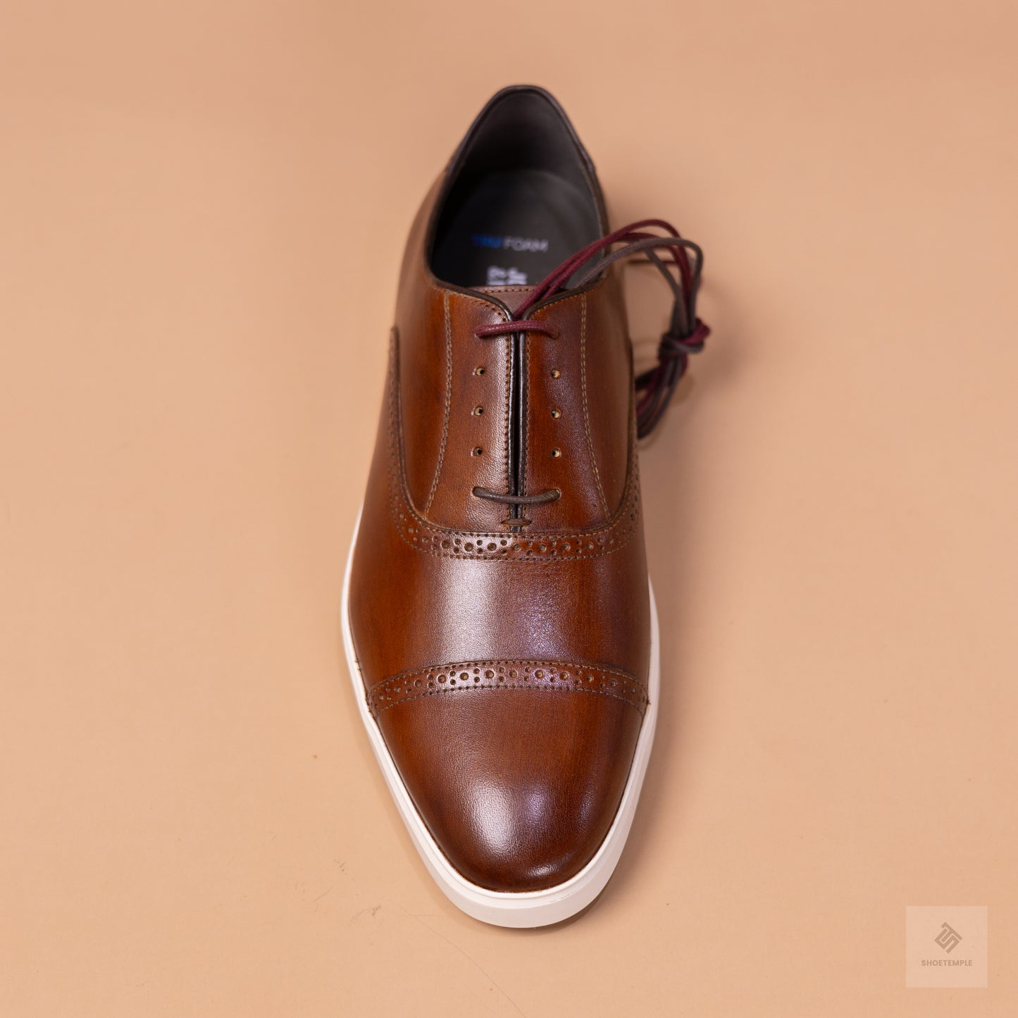 Johnston & Murphy Leather Sneaker