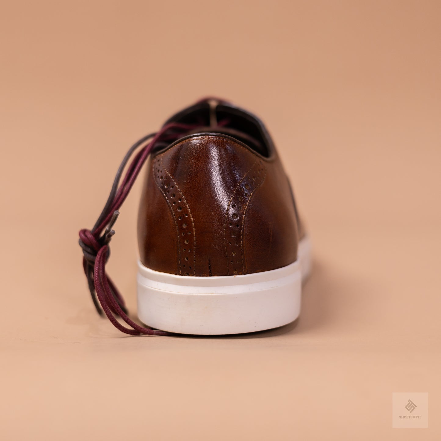 Johnston & Murphy Leather Sneaker