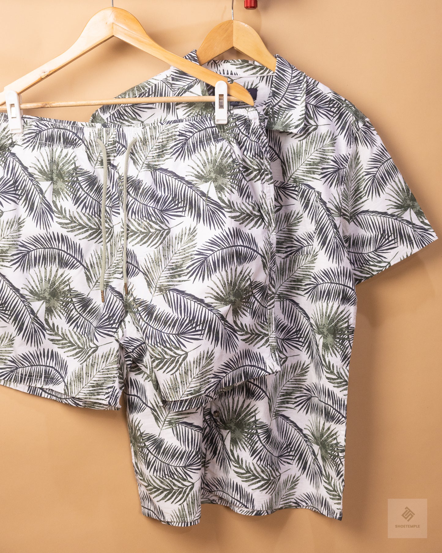 Mantaray Short Sleeve Palm Shirt Print